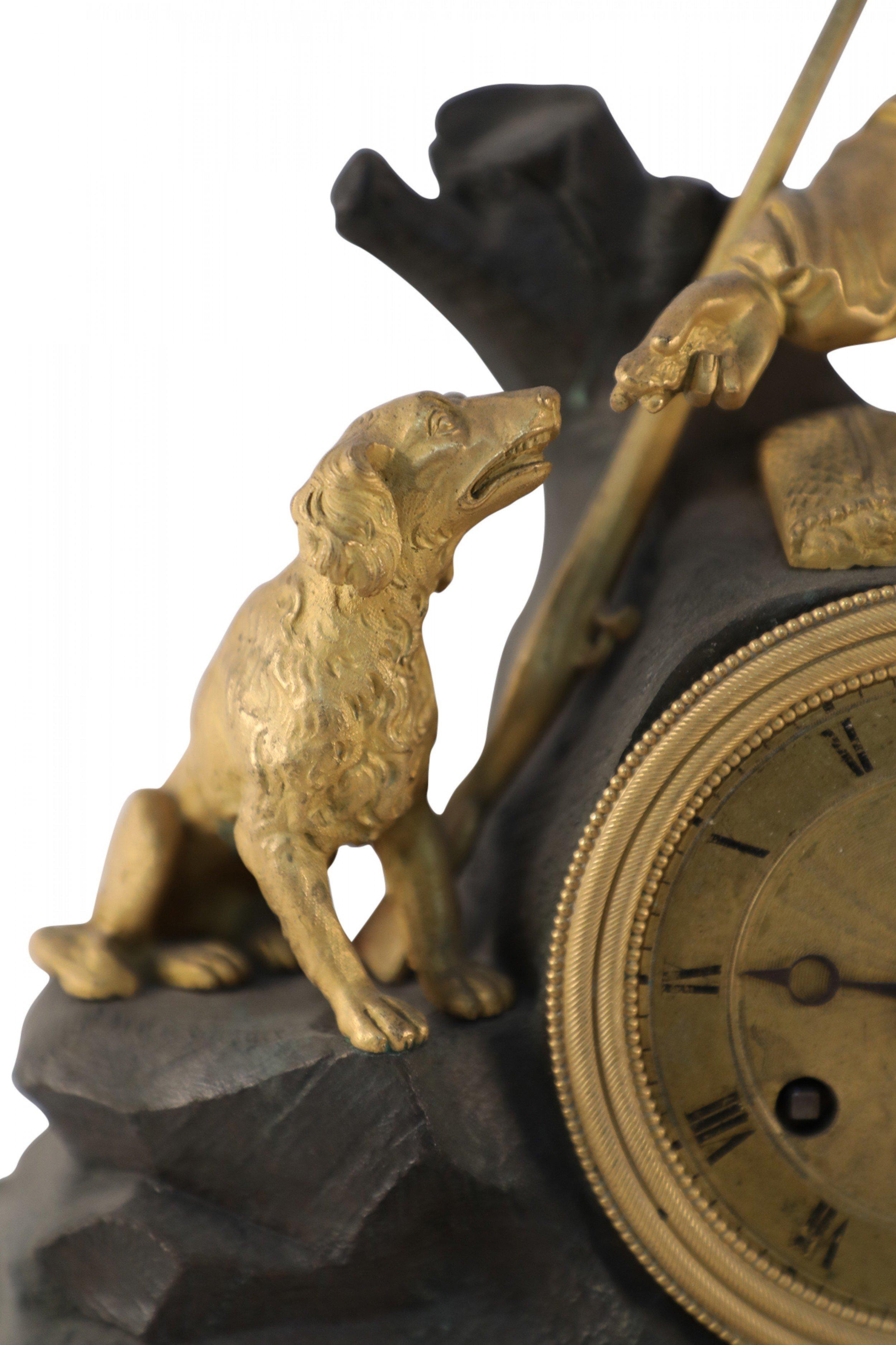 Französische viktorianische Kaminuhr aus vergoldeter Broze für Jäger und Hund im Angebot 6