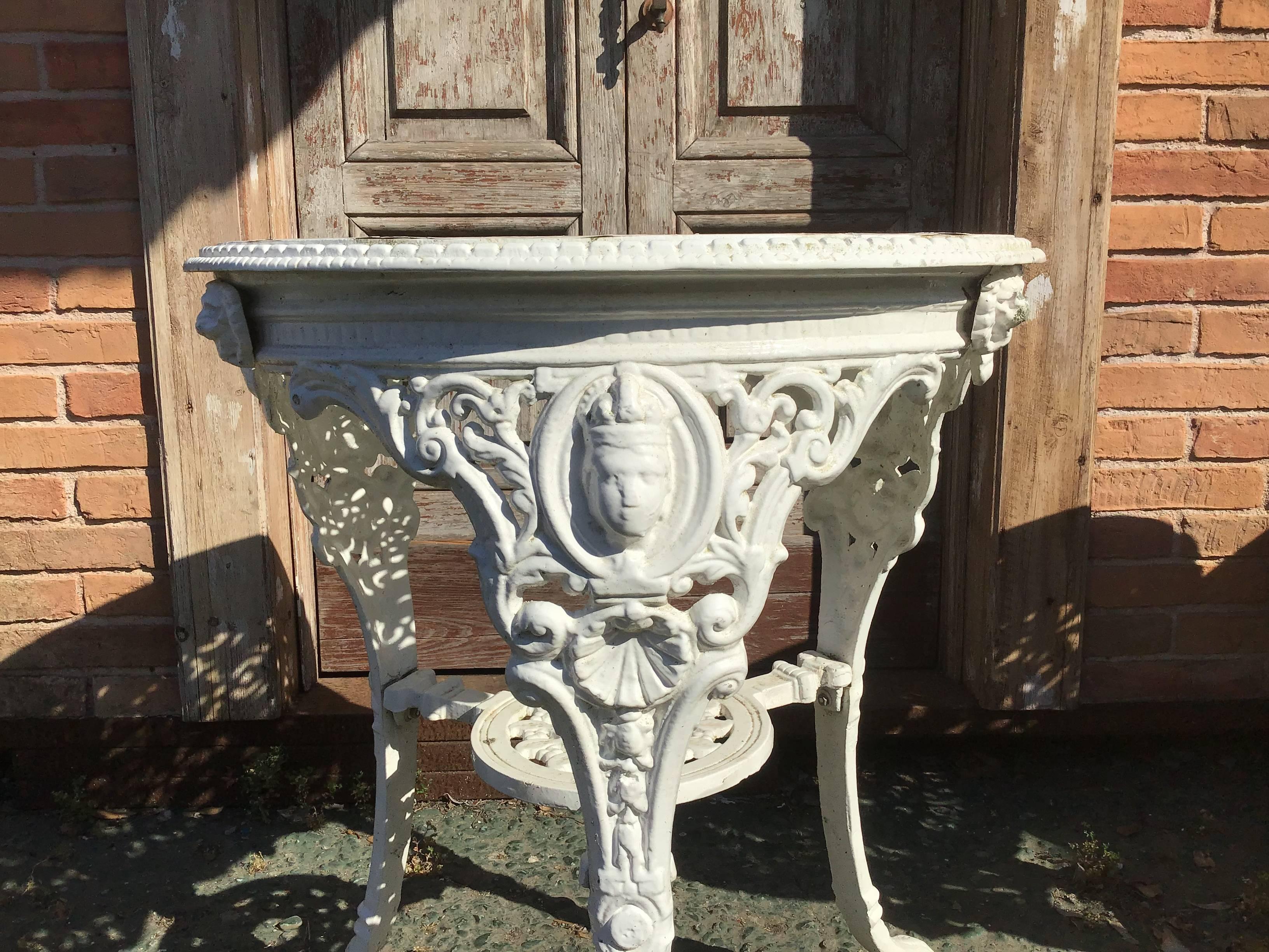 Painted French Victorian Iron Garden Side Table White Lacquered from 1890s