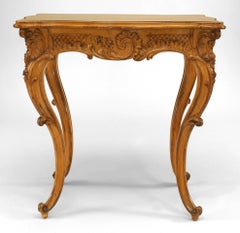 French Victorian Maple Four-Legged End Table