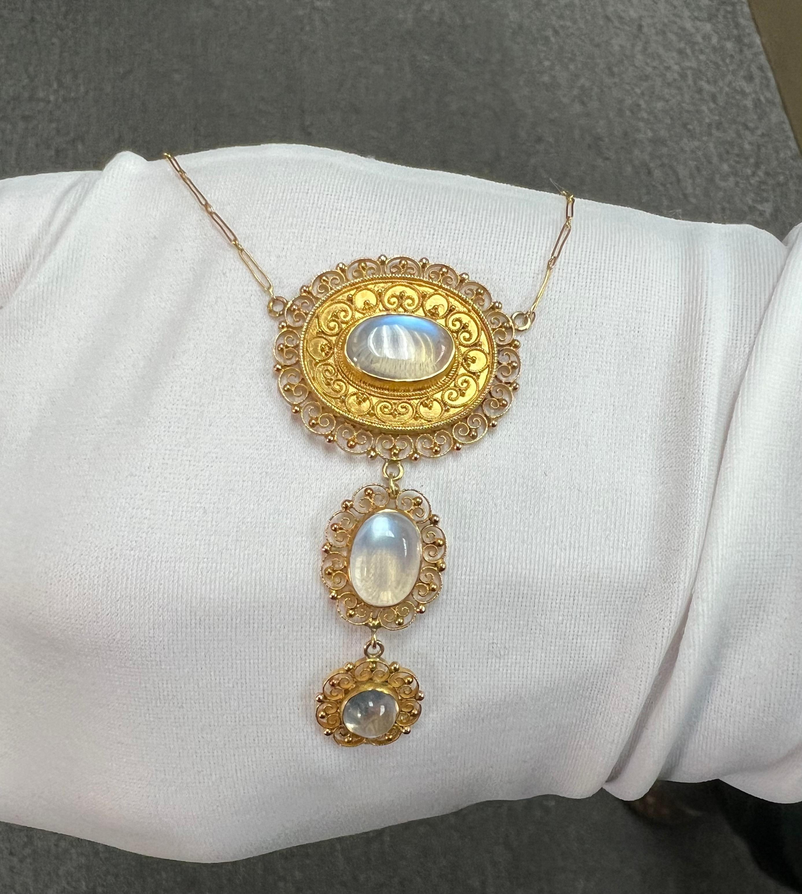 Women's or Men's French Victorian Moonstone Gold Necklace For Sale