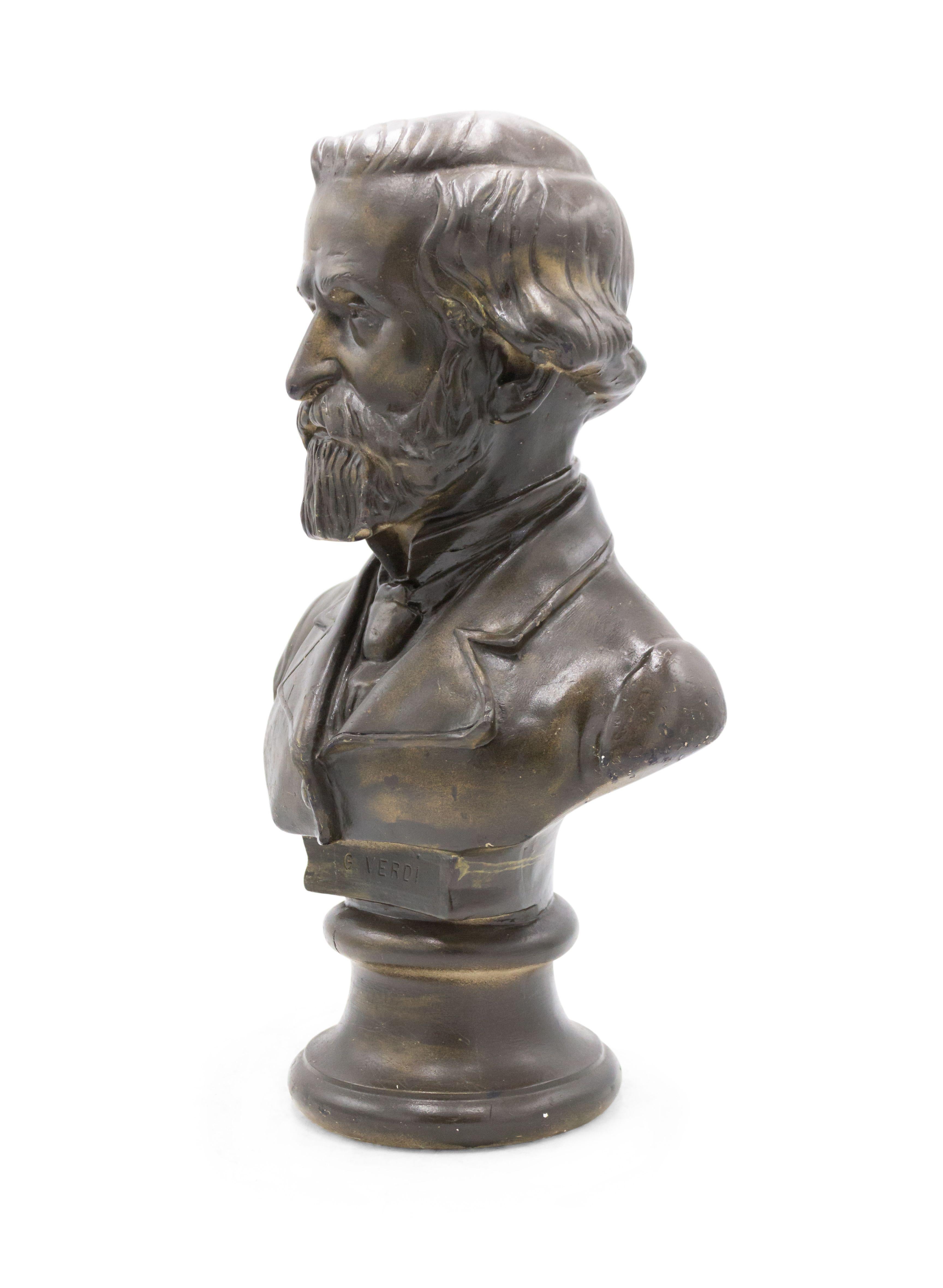 Busto in gesso dipinto di uomo del XIX secolo con barba (Verdi)