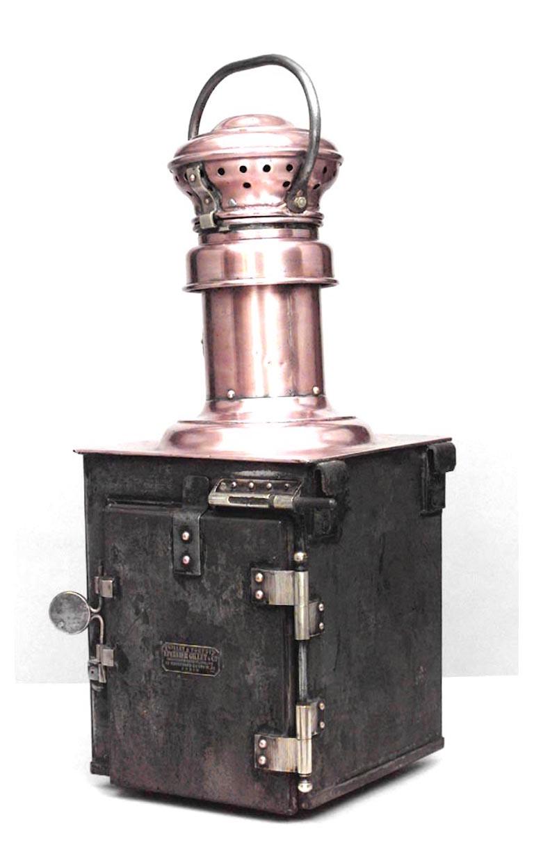 French Victorian Copper Railroad Lantern In Good Condition For Sale In New York, NY