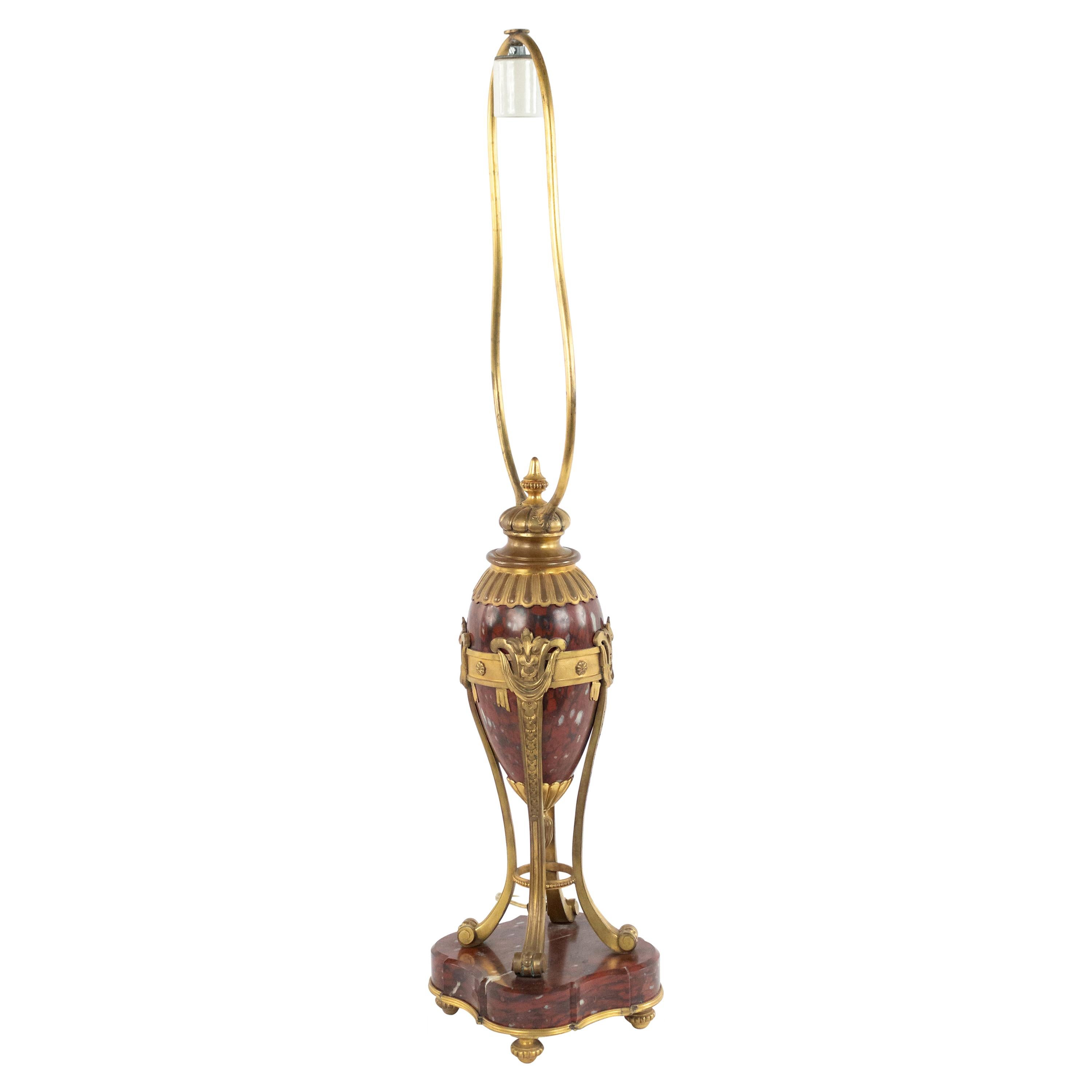 French Victorian Rouge Marble and Bronze Table Lamp For Sale