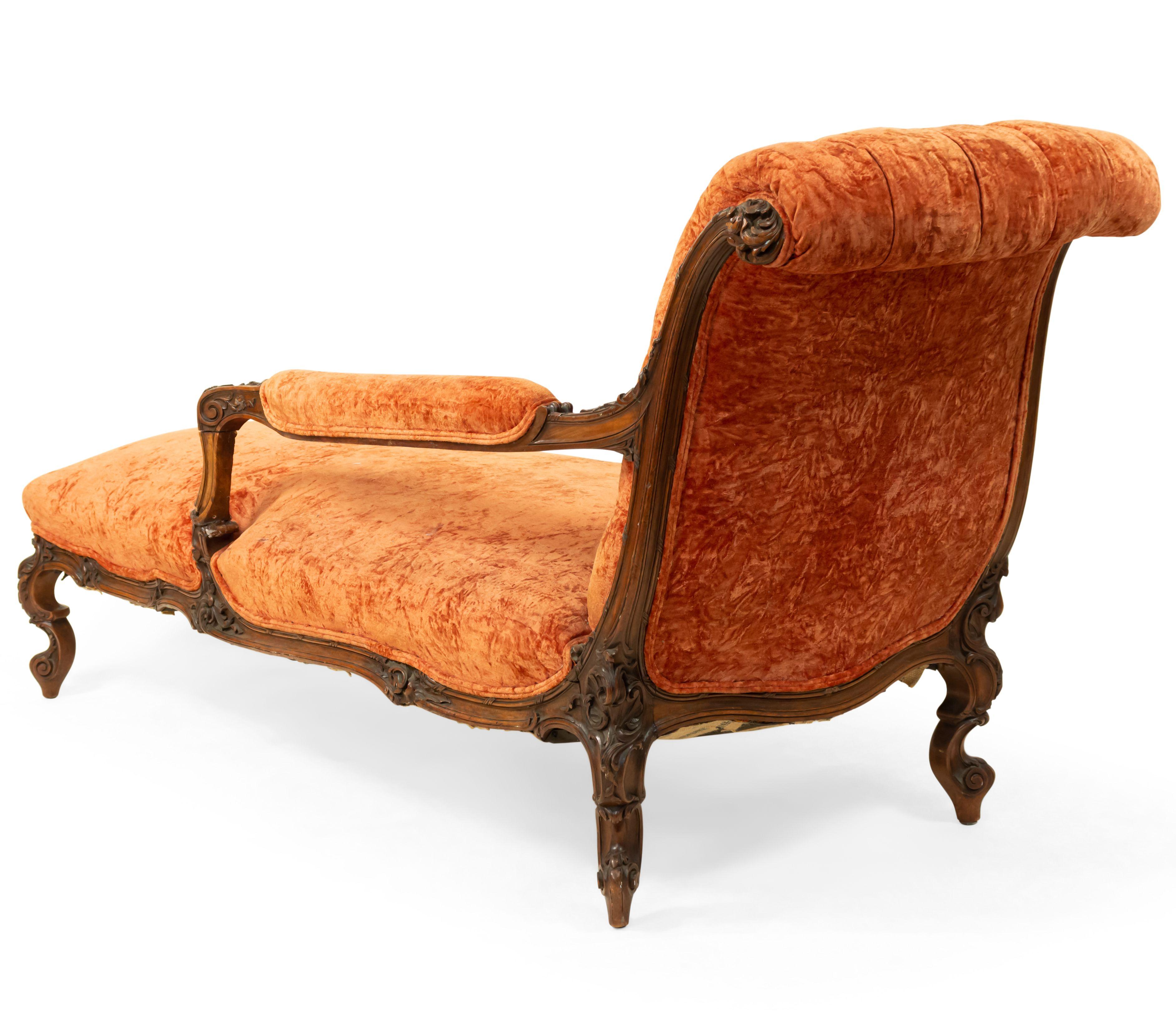 French Victorian Rust Velvet Recamier In Good Condition For Sale In New York, NY