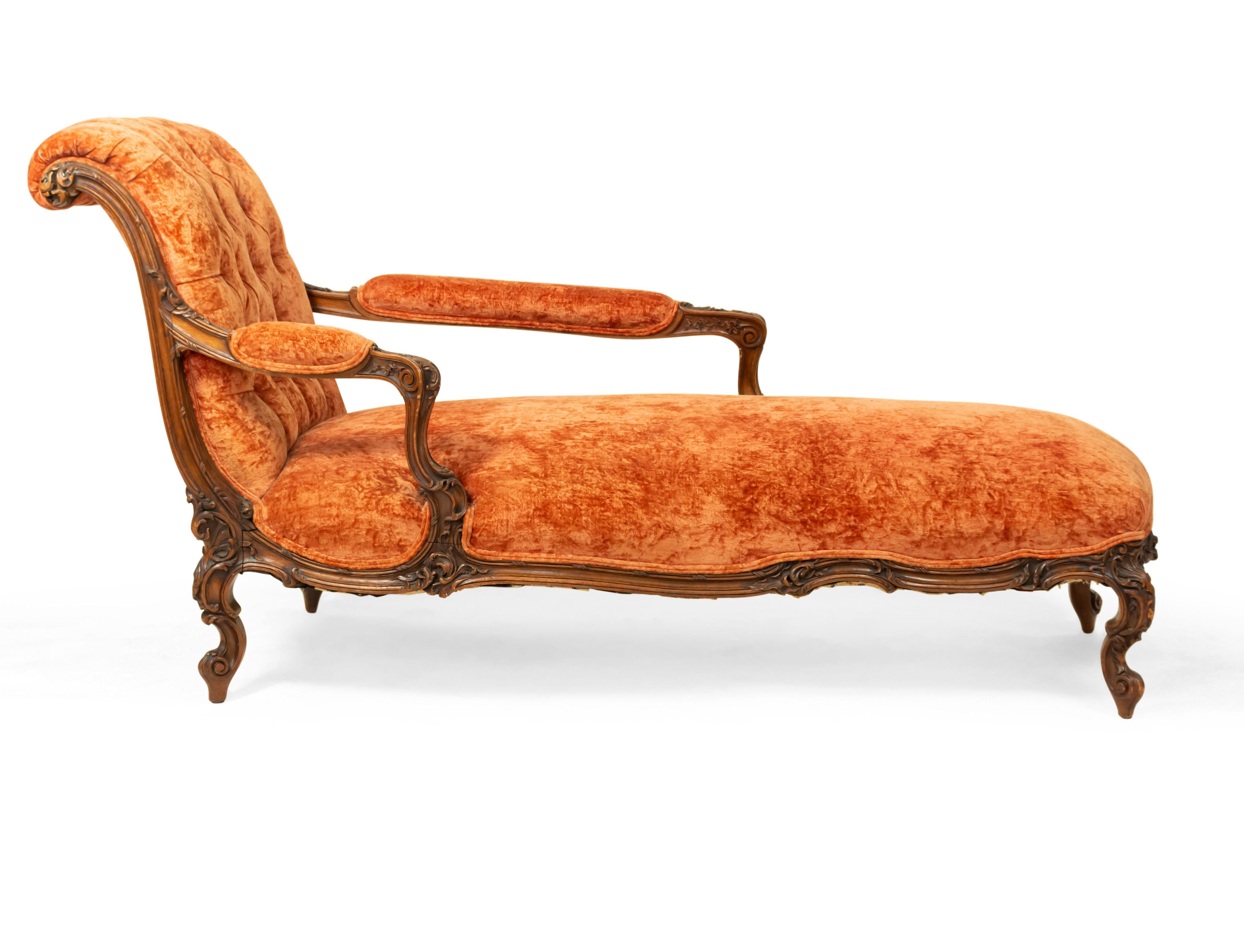 French Victorian Rust Velvet Recamier For Sale 2
