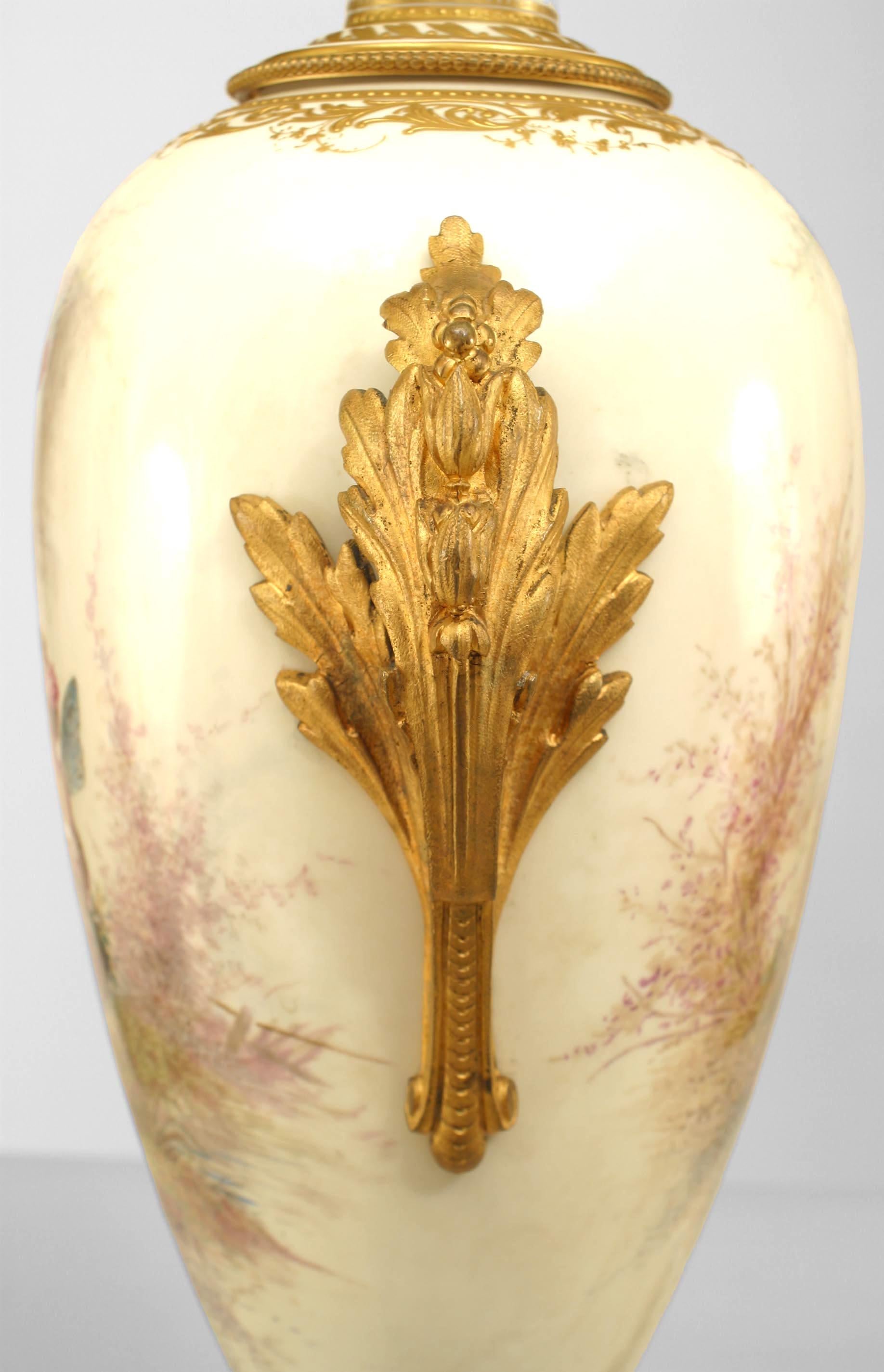 Französische viktorianische Sèvres Porzellan Tischlampe im Zustand „Gut“ im Angebot in New York, NY