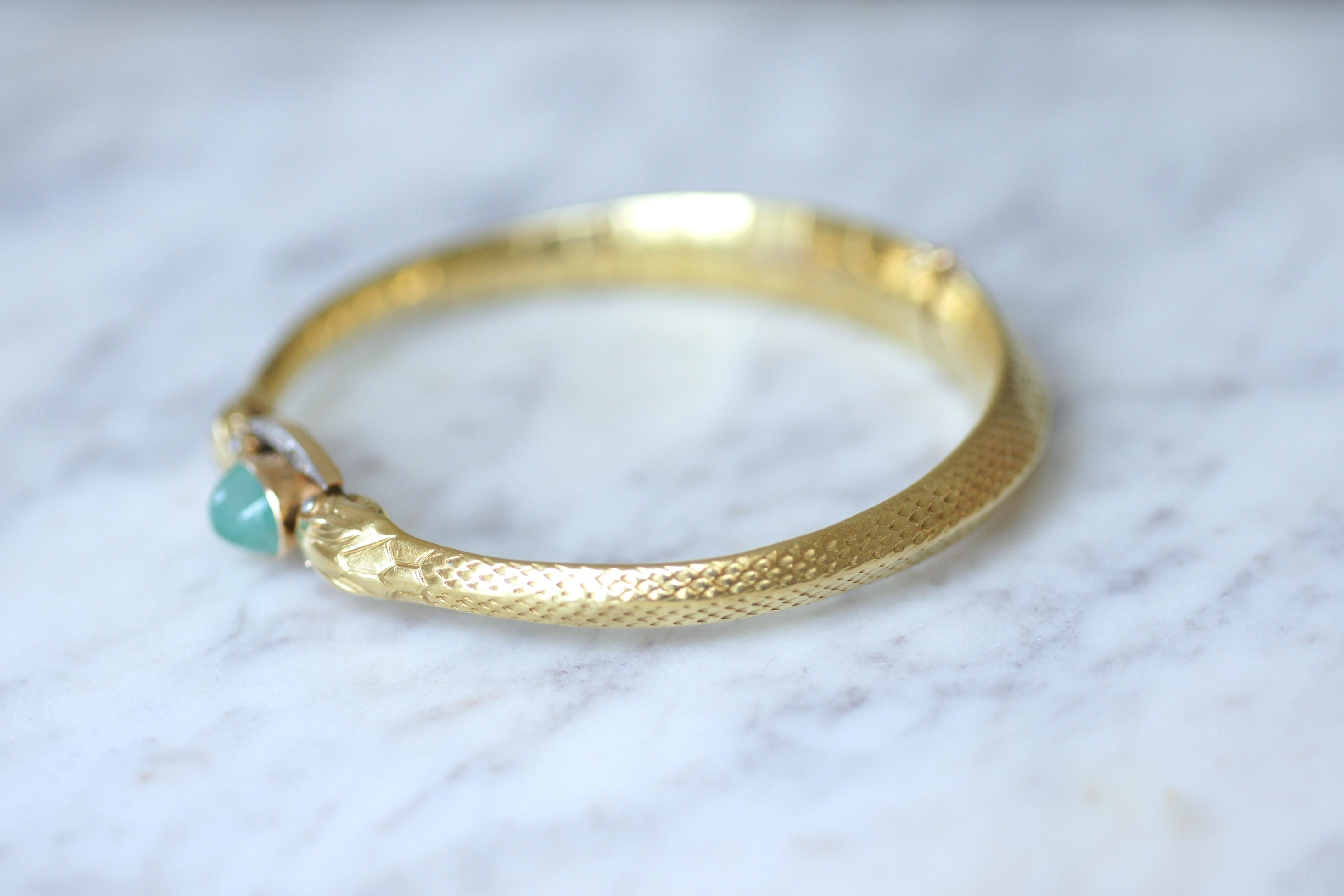 Cabochon French Victorian Snake Bangle in Gold, Emerald & Diamonds For Sale