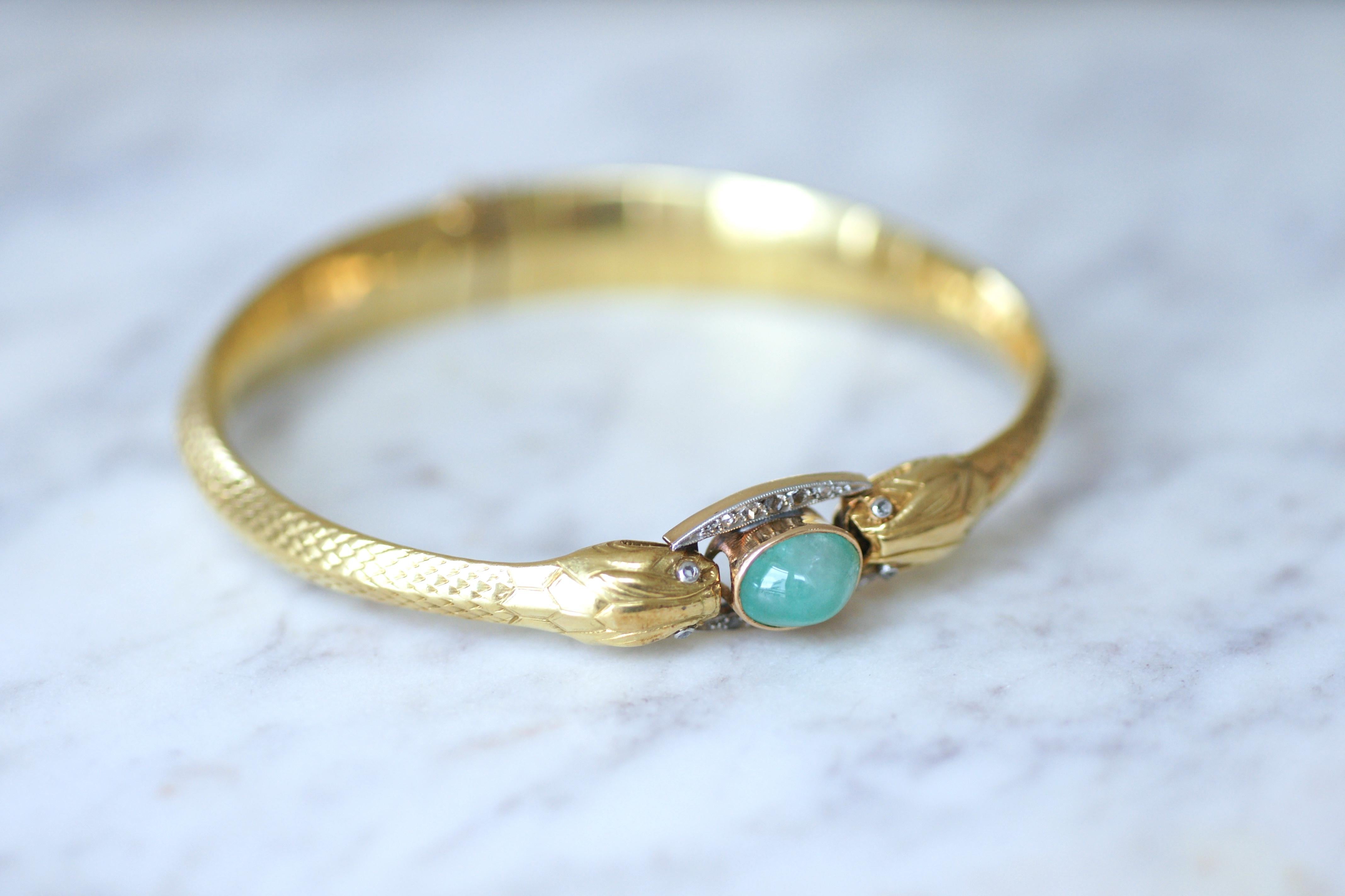 French Victorian Snake Bangle in Gold, Emerald & Diamonds For Sale 2