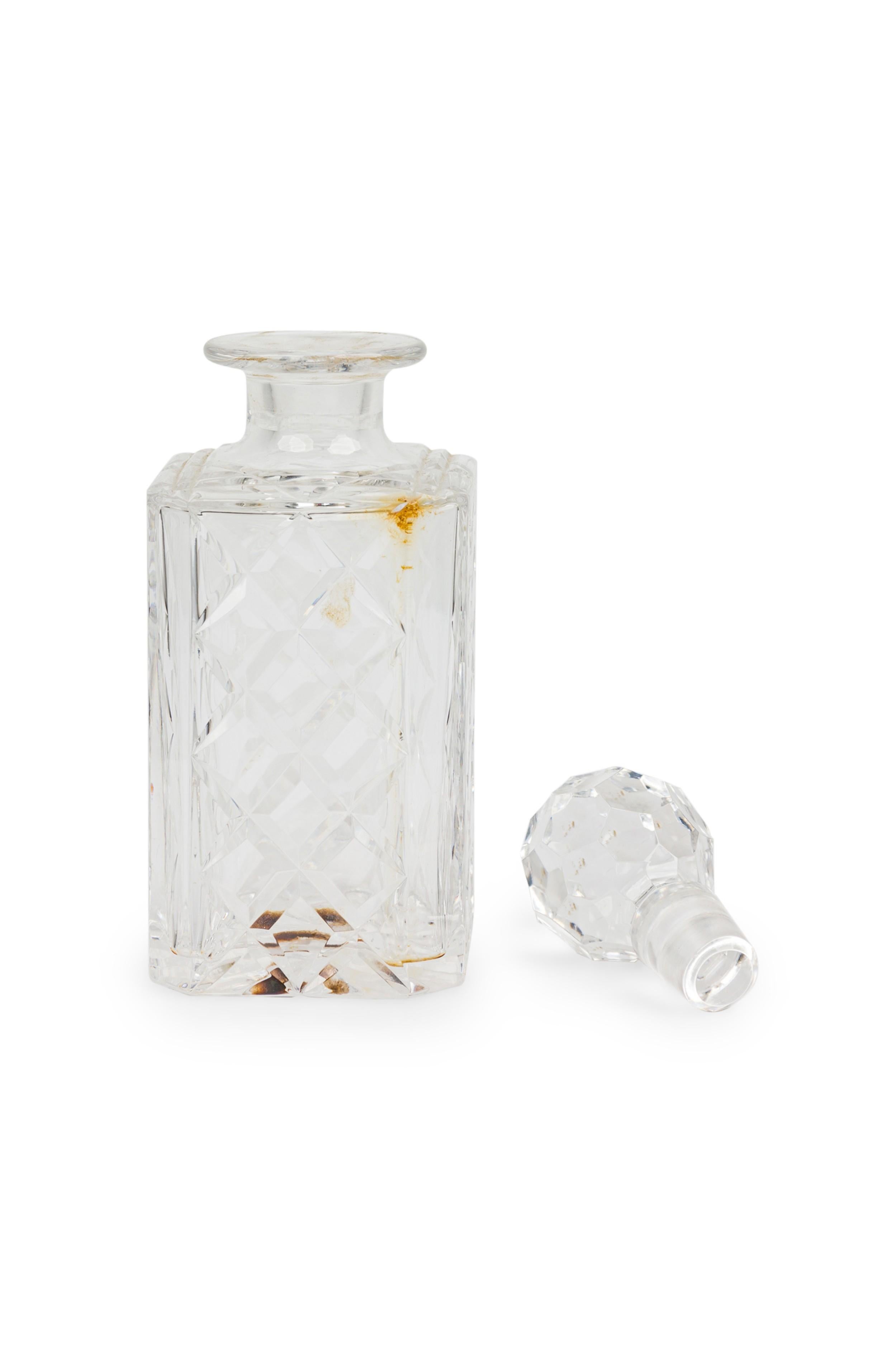 Carafe à whisky Baccarat de style victorien français avec bouchon Bon état - En vente à Queens, NY