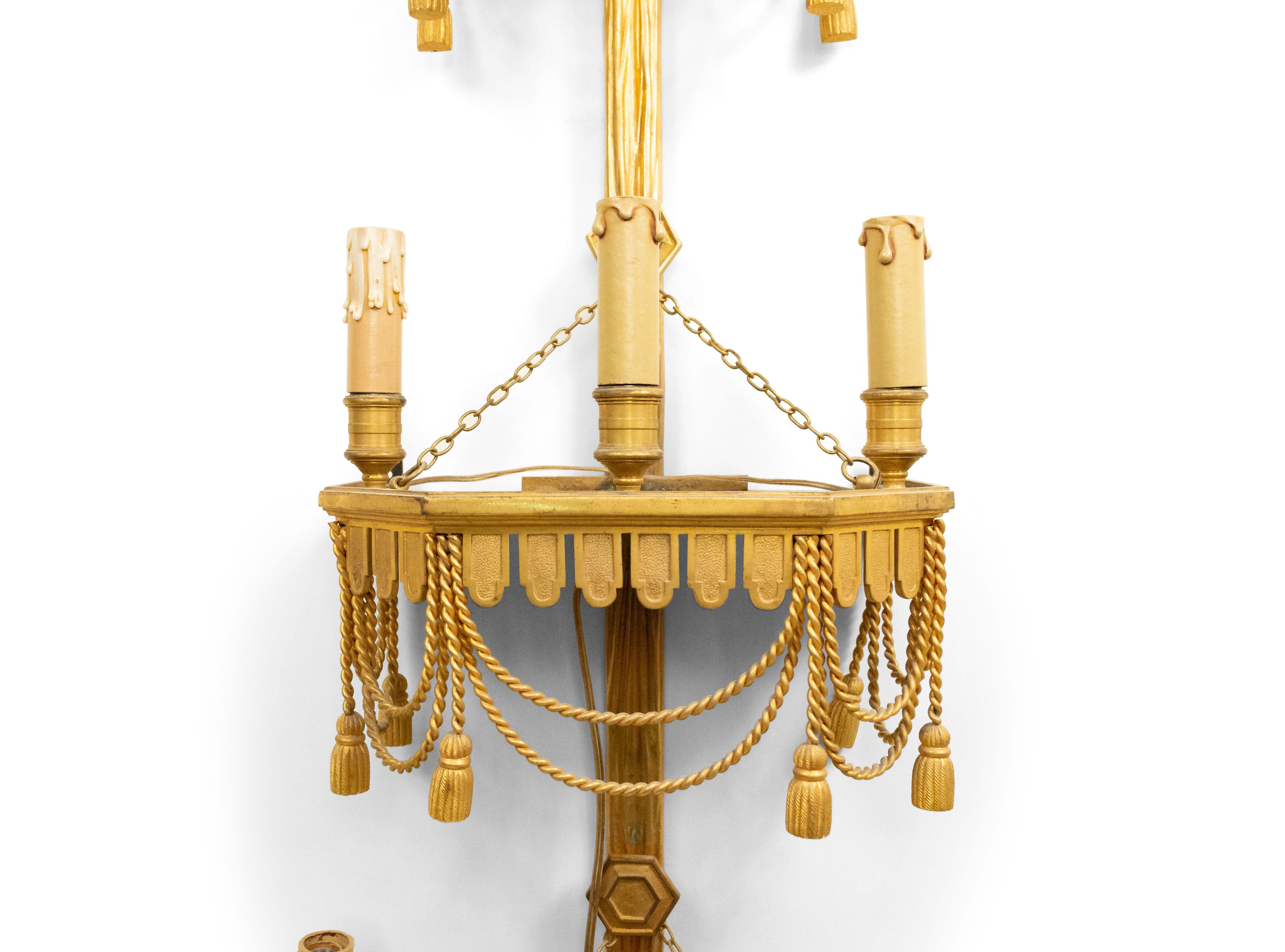Französische Goldbronze-Wandleuchter im viktorianischen Stil (Bronze) im Angebot
