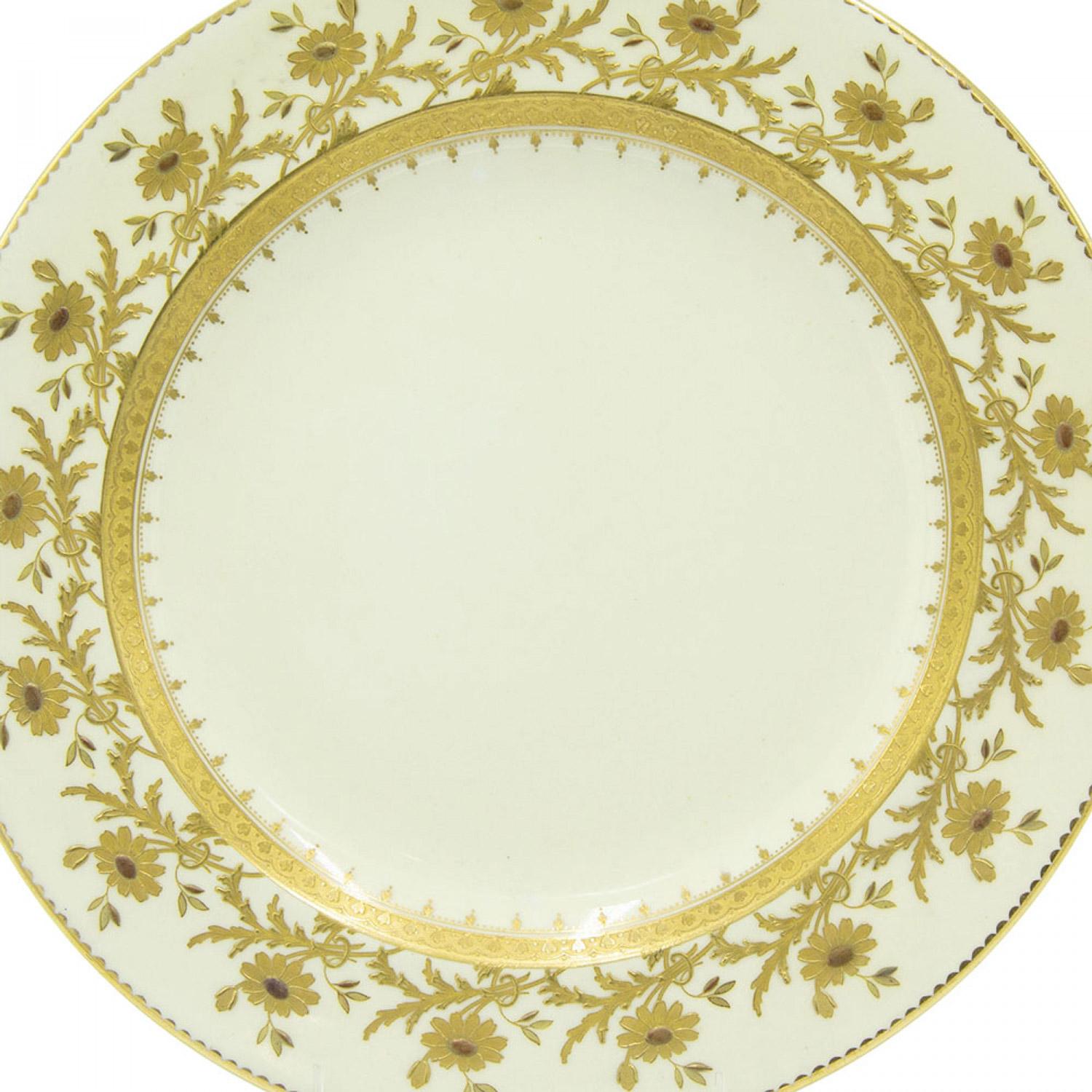 Französische viktorianische Tiffany-Porzellanteller im Zustand „Gut“ im Angebot in Queens, NY