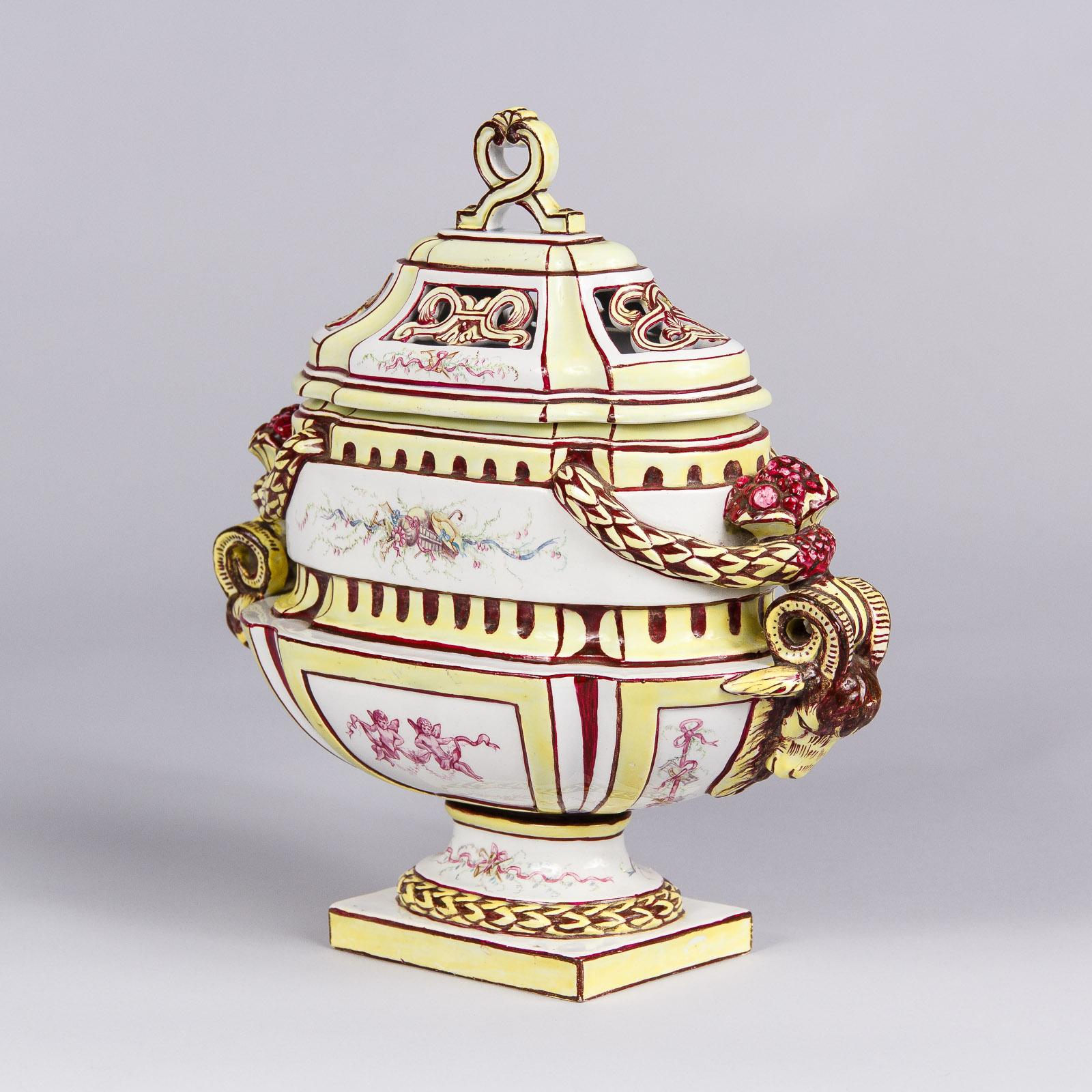 French Vieux Paris Ceramic Urn, Early 1900s 10