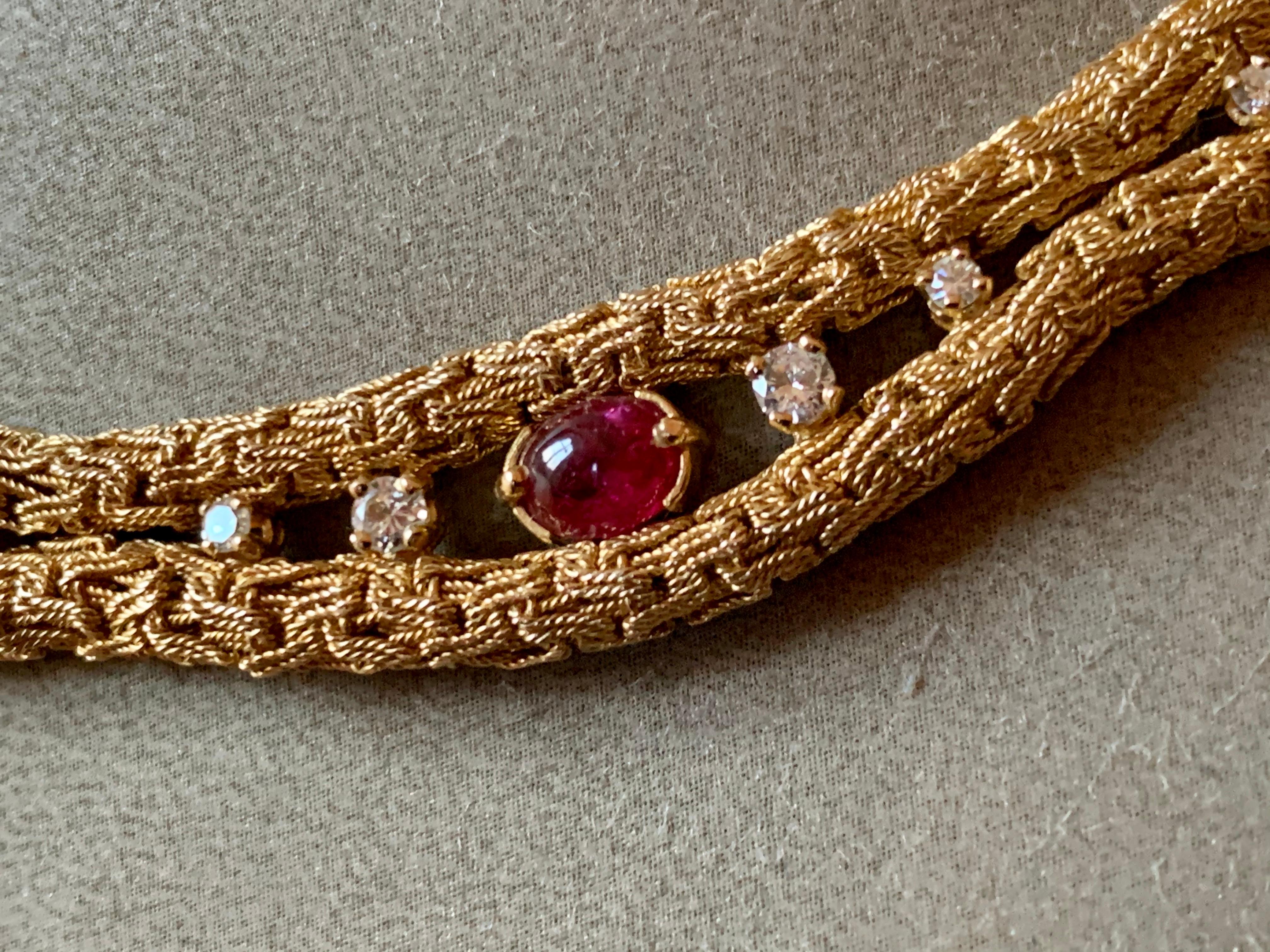 Contemporary French Vintage 18 Karat Yellow Gold Ruby and Diamond Necklace