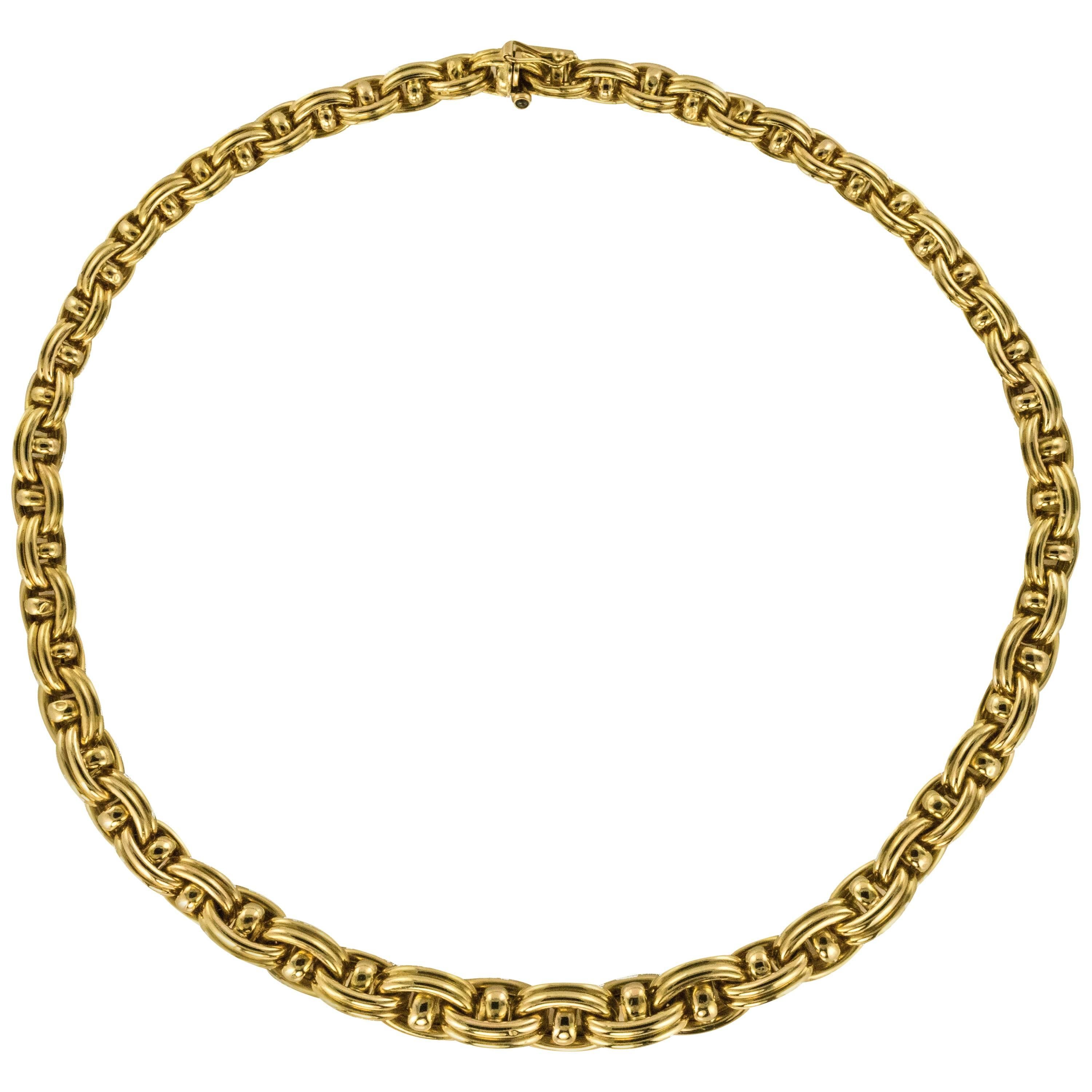French Vintage 18 Karat Yellow Gold Caplain Link Necklace