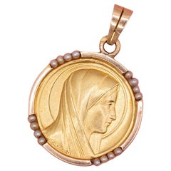 French Vintage 18K Yellow Gold Virgin Mary Charm Pendant, 1970s