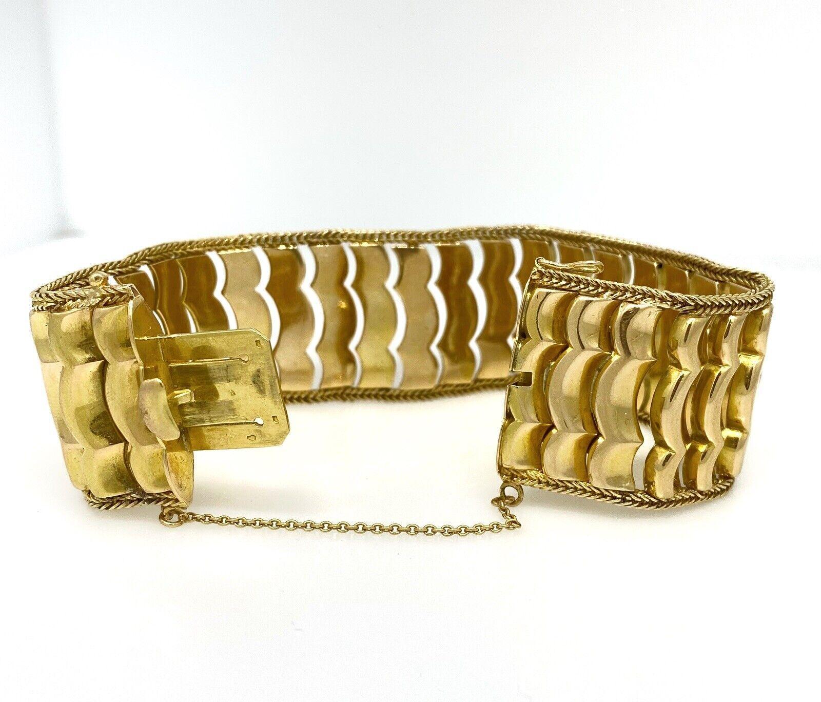 French Vintage 18k Yellow Gold Wave Motif Openwork Wide Bracelet In Excellent Condition In La Jolla, CA