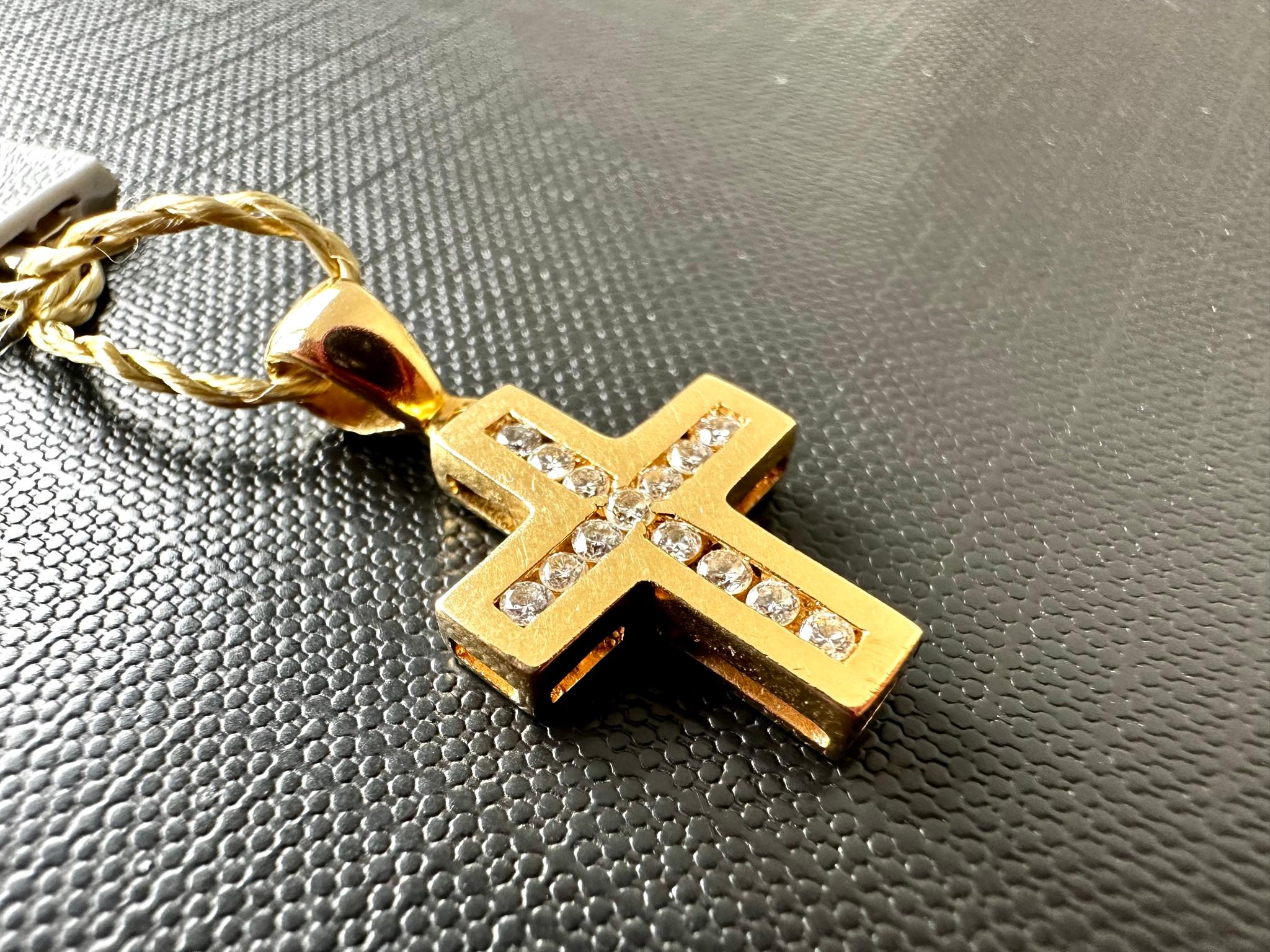 Brilliant Cut French Vintage 18kt Yellow Gold Cross with Diamonds  For Sale