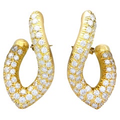 French Vintage 3.40 Carat Diamond and Yellow Gold Drop Earrings, Circa 1980