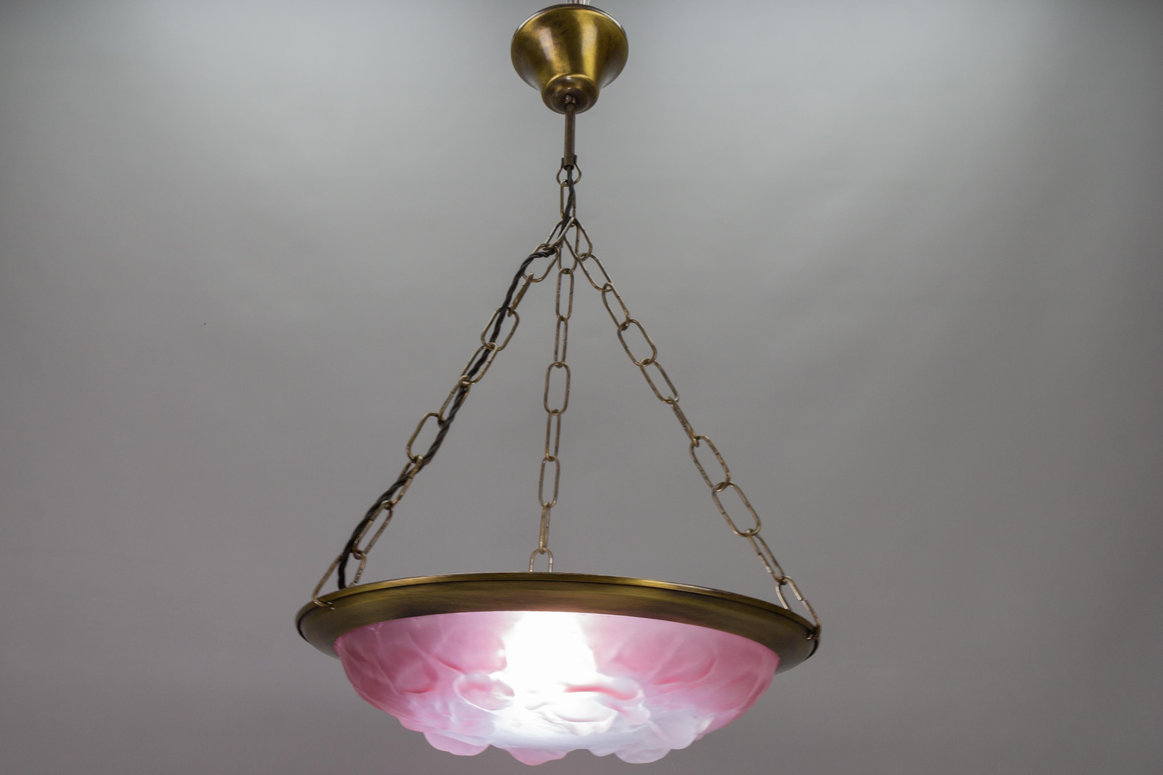 Late 20th Century French Vintage Art Deco Style Pink and White Glass Pendant Light with Roses