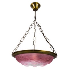 Lampe à suspension de style Art déco français vintage en verre rose et blanc avec roses