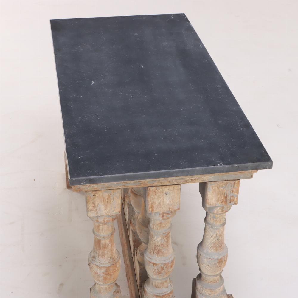 Provincial français Console ou table centrale vintage française à balustre en marbre, 20e siècle en vente