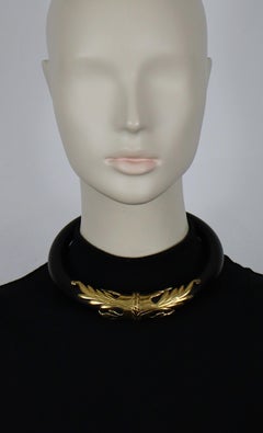 French Vintage Black Resin Gold Tone Choker Necklace