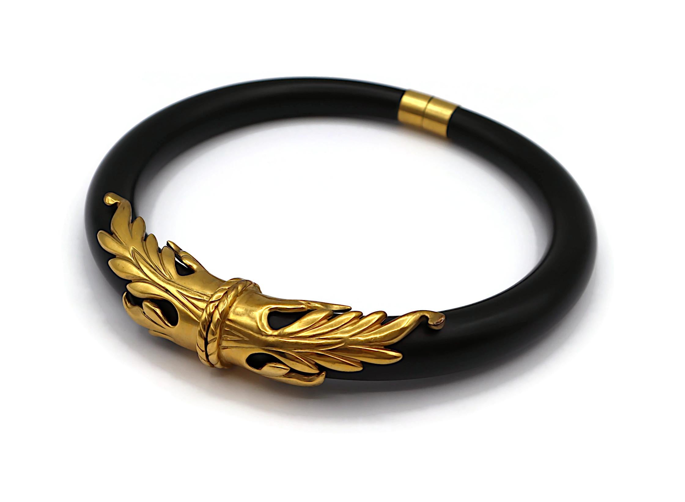 French Vintage Black Resin Gold Tone Choker Necklace For Sale 1