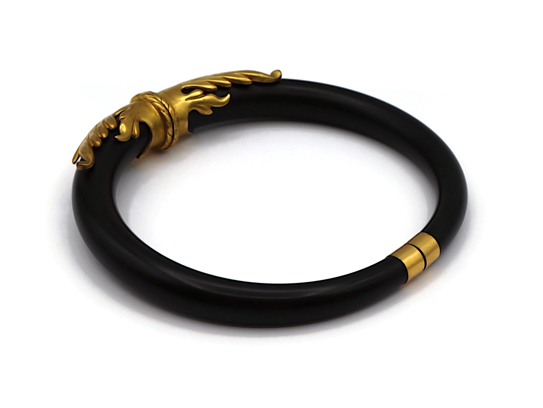 French Vintage Black Resin Gold Tone Choker Necklace For Sale 4