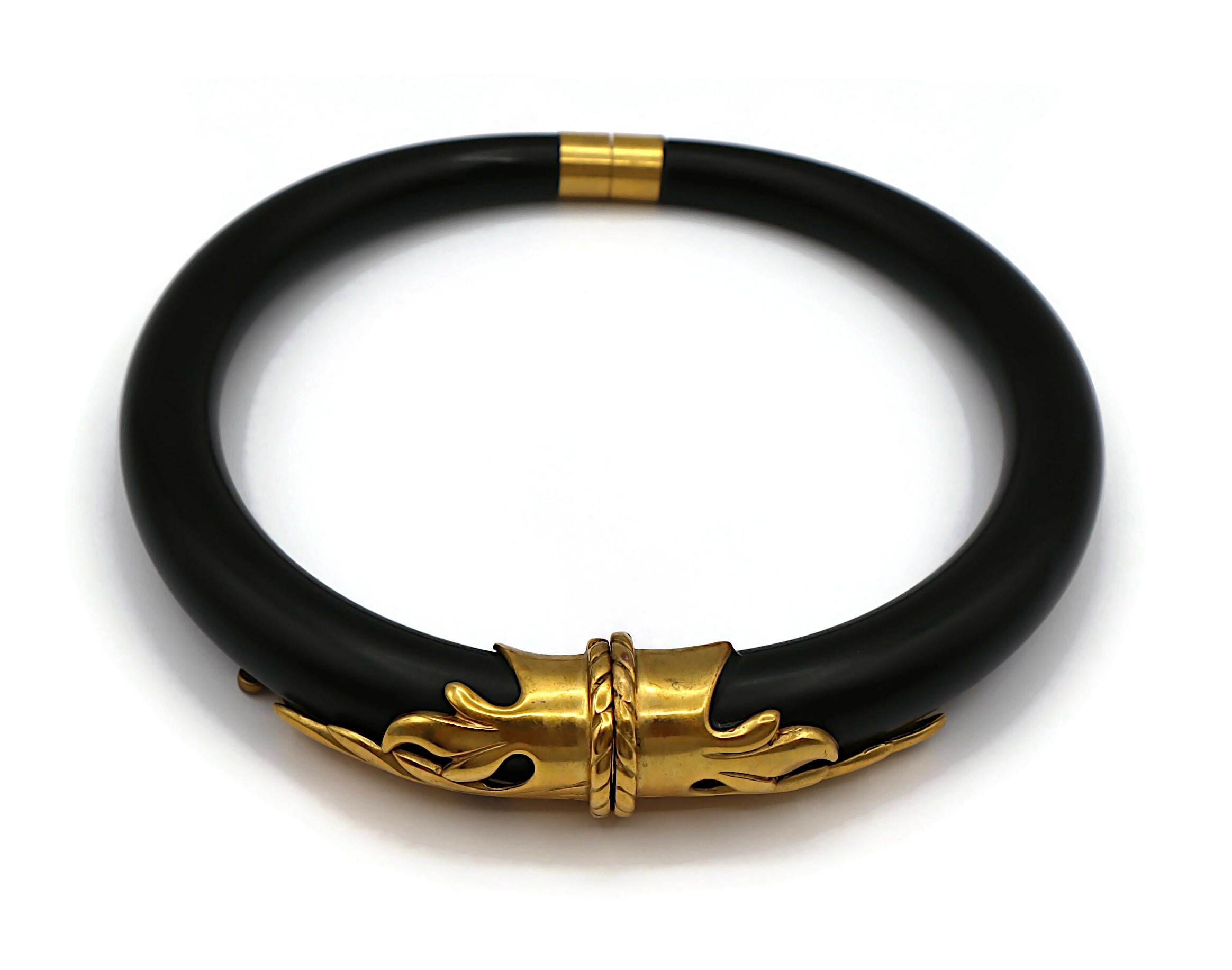 French Vintage Black Resin Gold Tone Choker Necklace For Sale 6