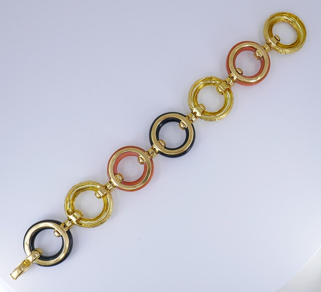 French Vintage Bracelet Atelier Janca 18k Gold Diamond Coral Black Onyx Jewelry For Sale 4