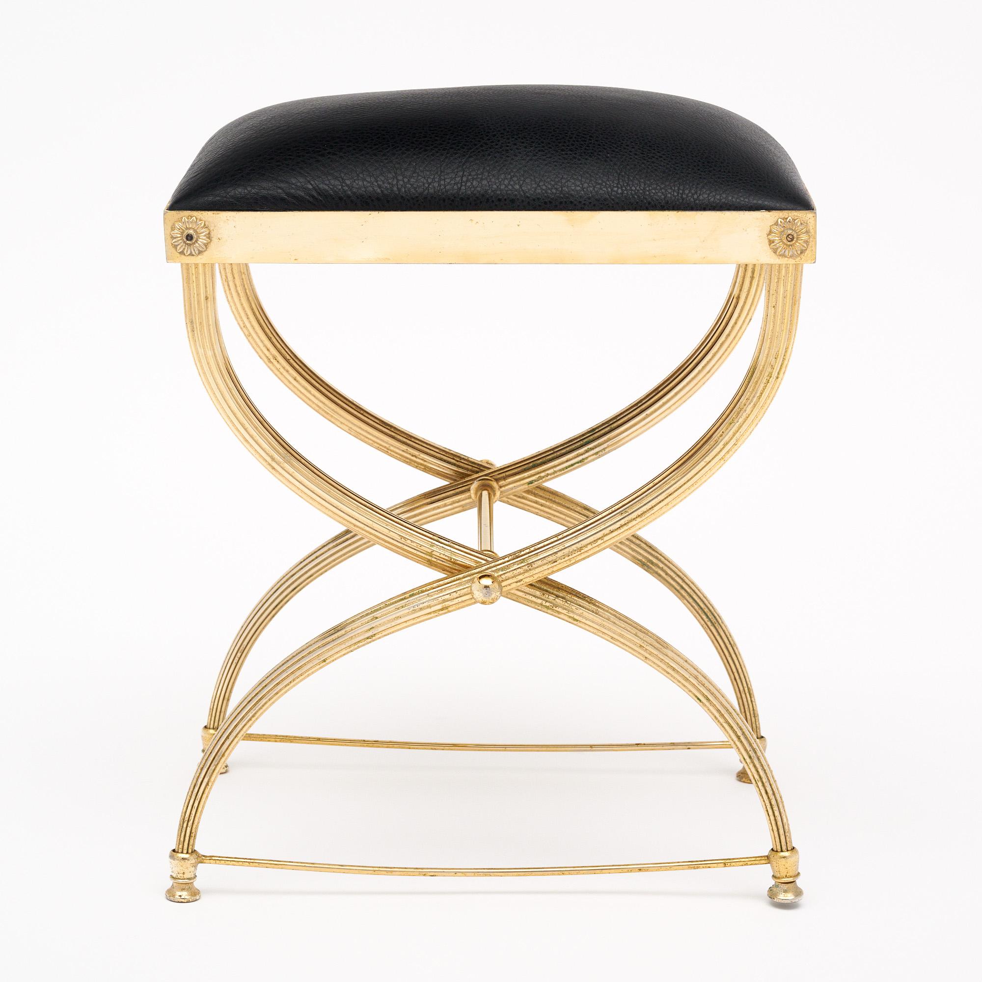 Art déco Tabouret Curule français en laiton vintage en vente