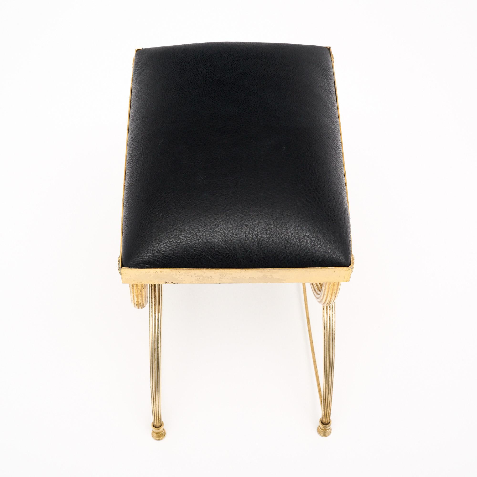 Milieu du XXe siècle Tabouret Curule français en laiton vintage en vente
