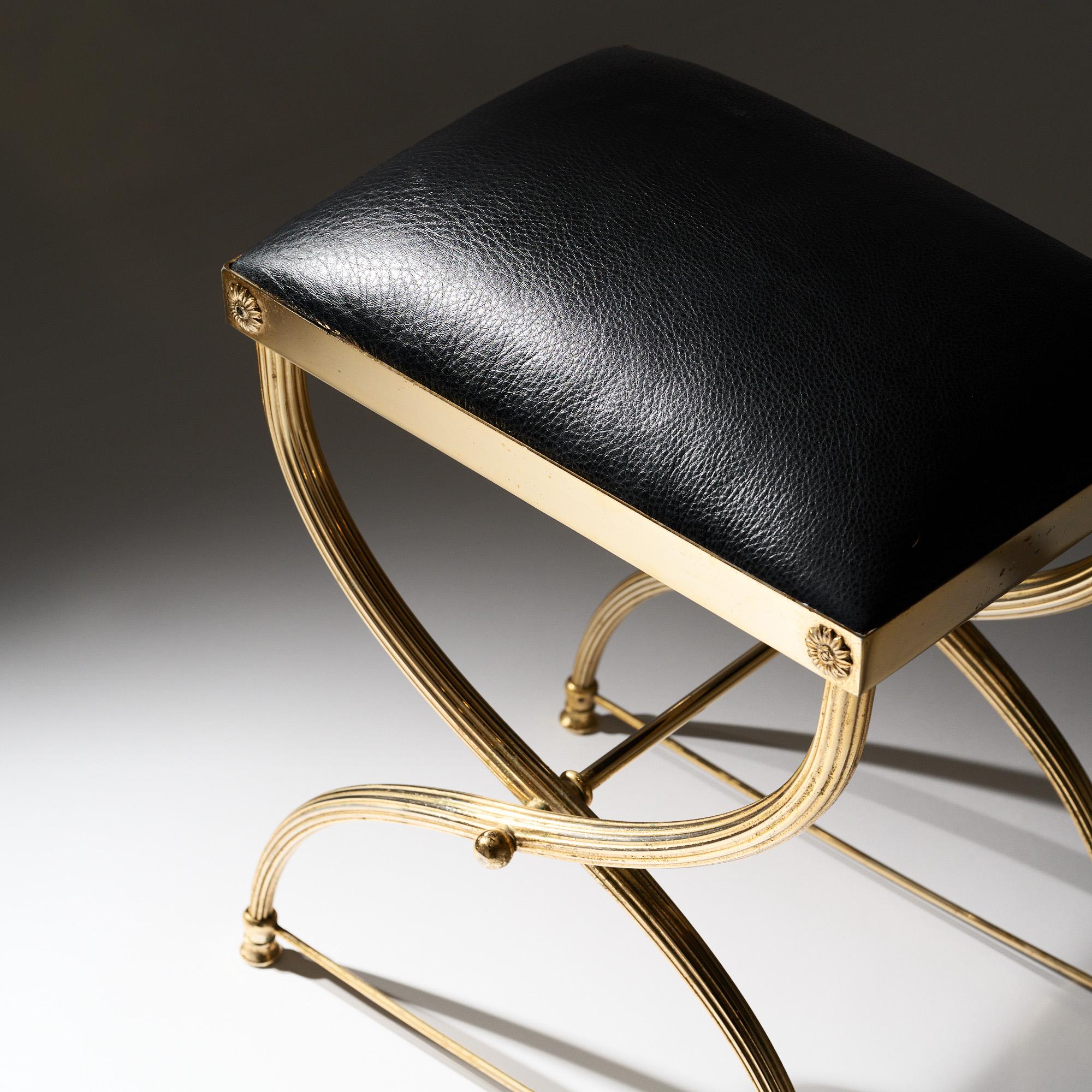 Tabouret Curule français en laiton vintage en vente 2