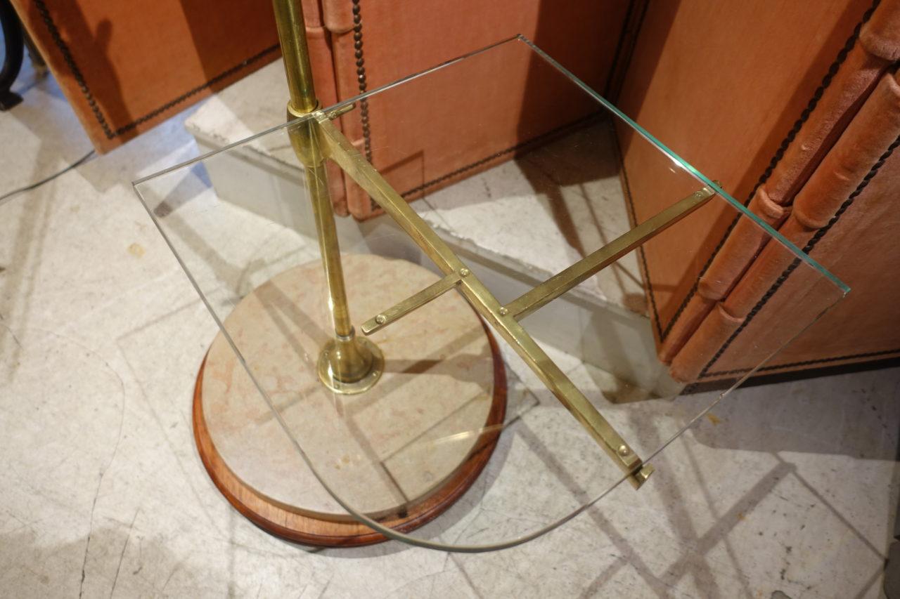 Early 20th Century French Vintage Brass and Glass Étagere, Display Stand For Sale