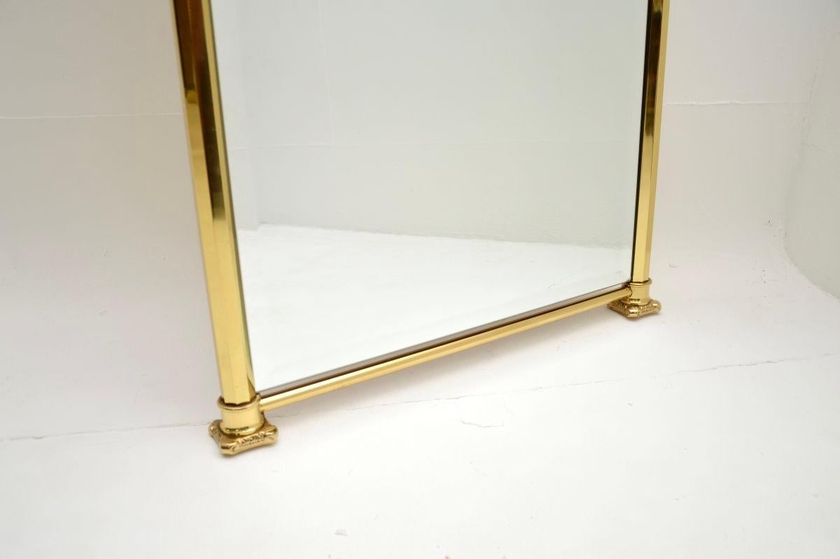 Hollywood Regency Specchio francese in ottone vintage in vendita