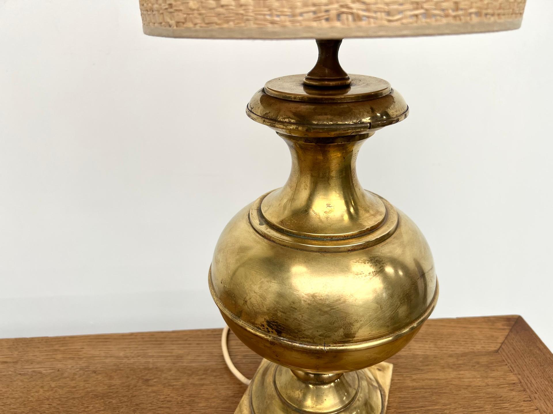 French vintage brass table lamp For Sale 6