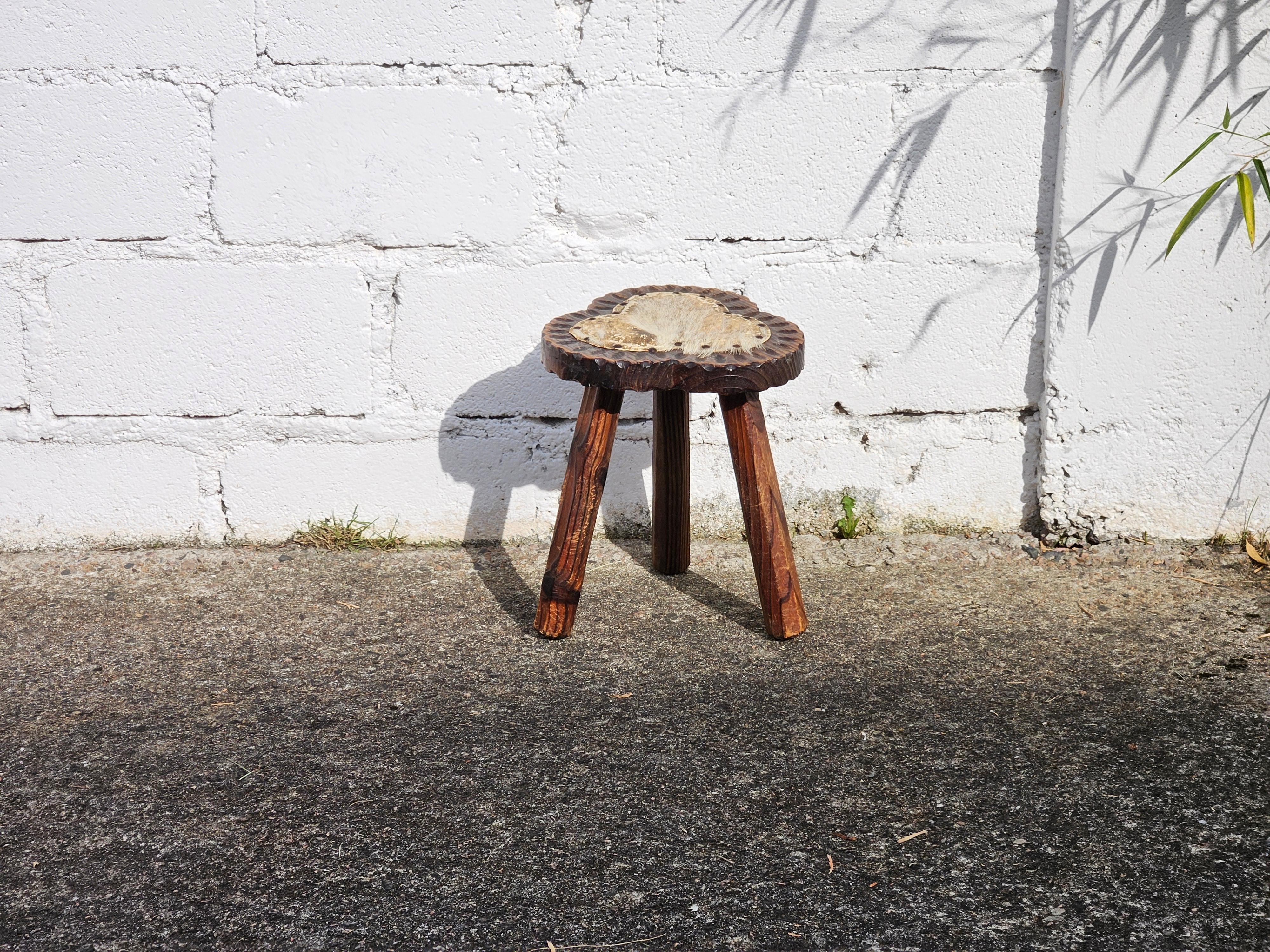 Mid-20th Century French Vintage Brutalist Hand carved Tripod Stool - 50s