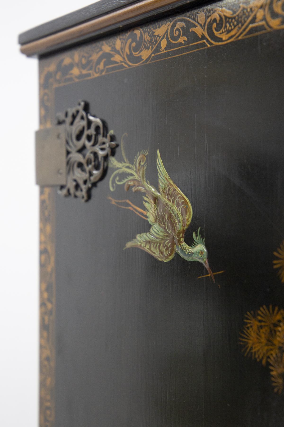 French Vintage Cabinet in Chinese Style 6