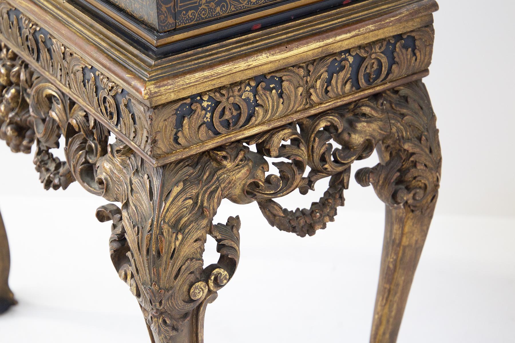 French Vintage Cabinet in Chinese Style 1