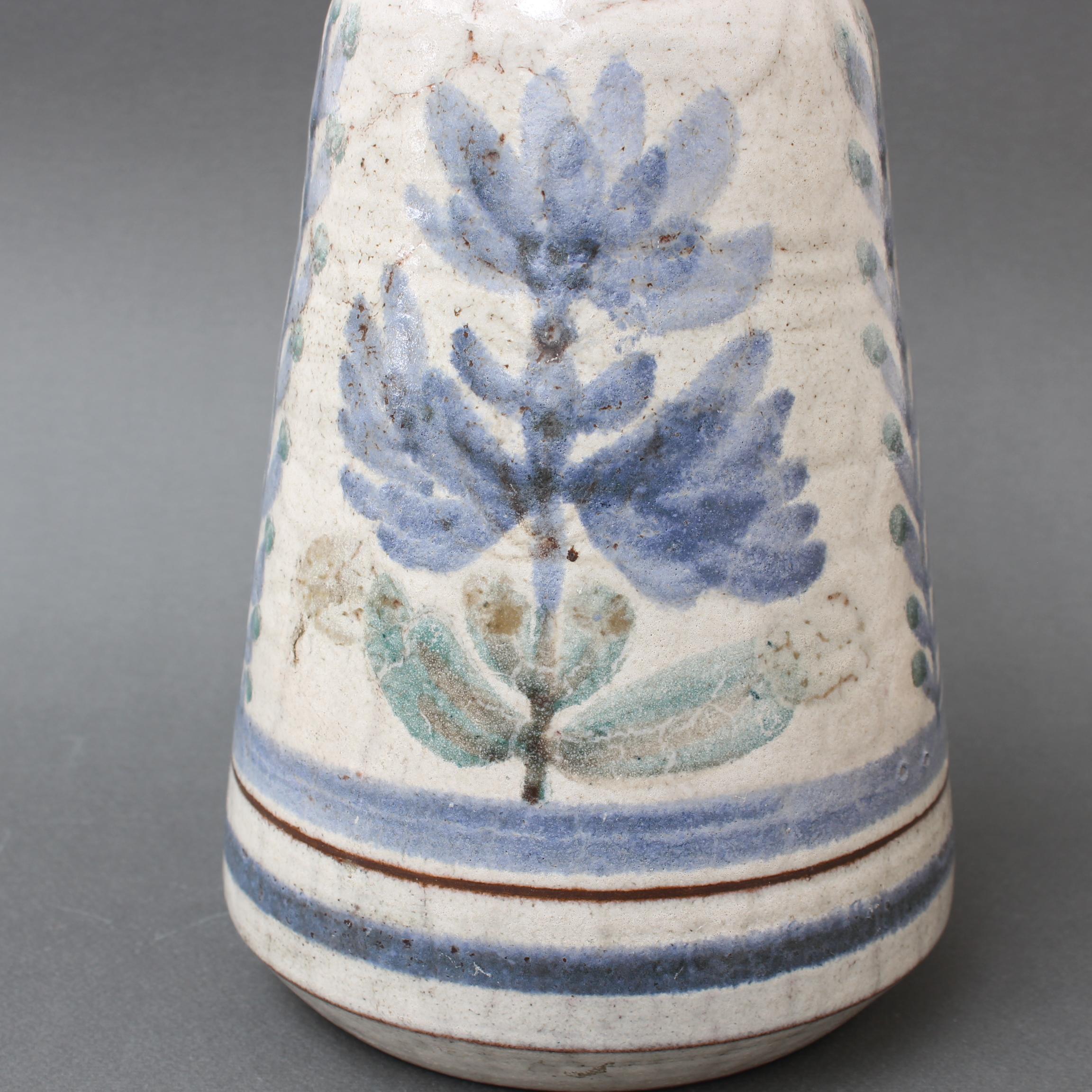 French Vintage Ceramic Flower Vase by Le Mûrier (circa 1960s) For Sale 5
