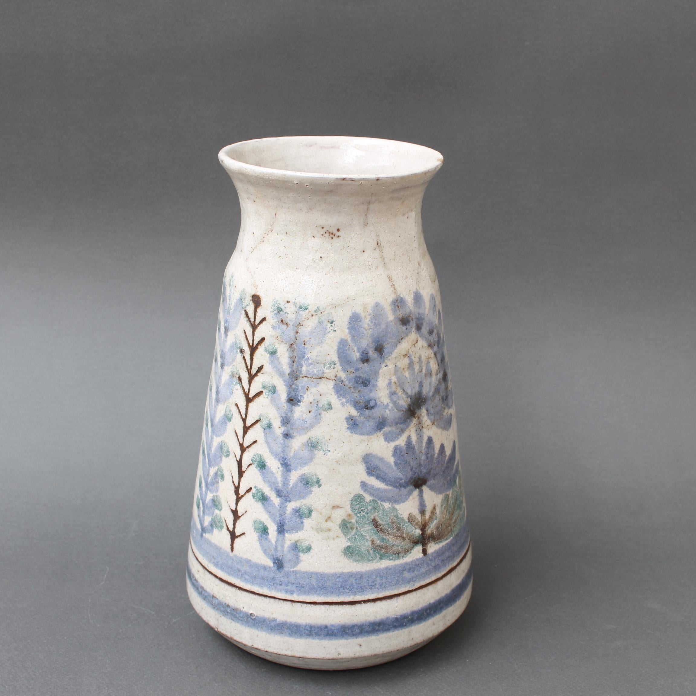 French Vintage Ceramic Flower Vase by Le Mûrier (circa 1960s) For Sale 1