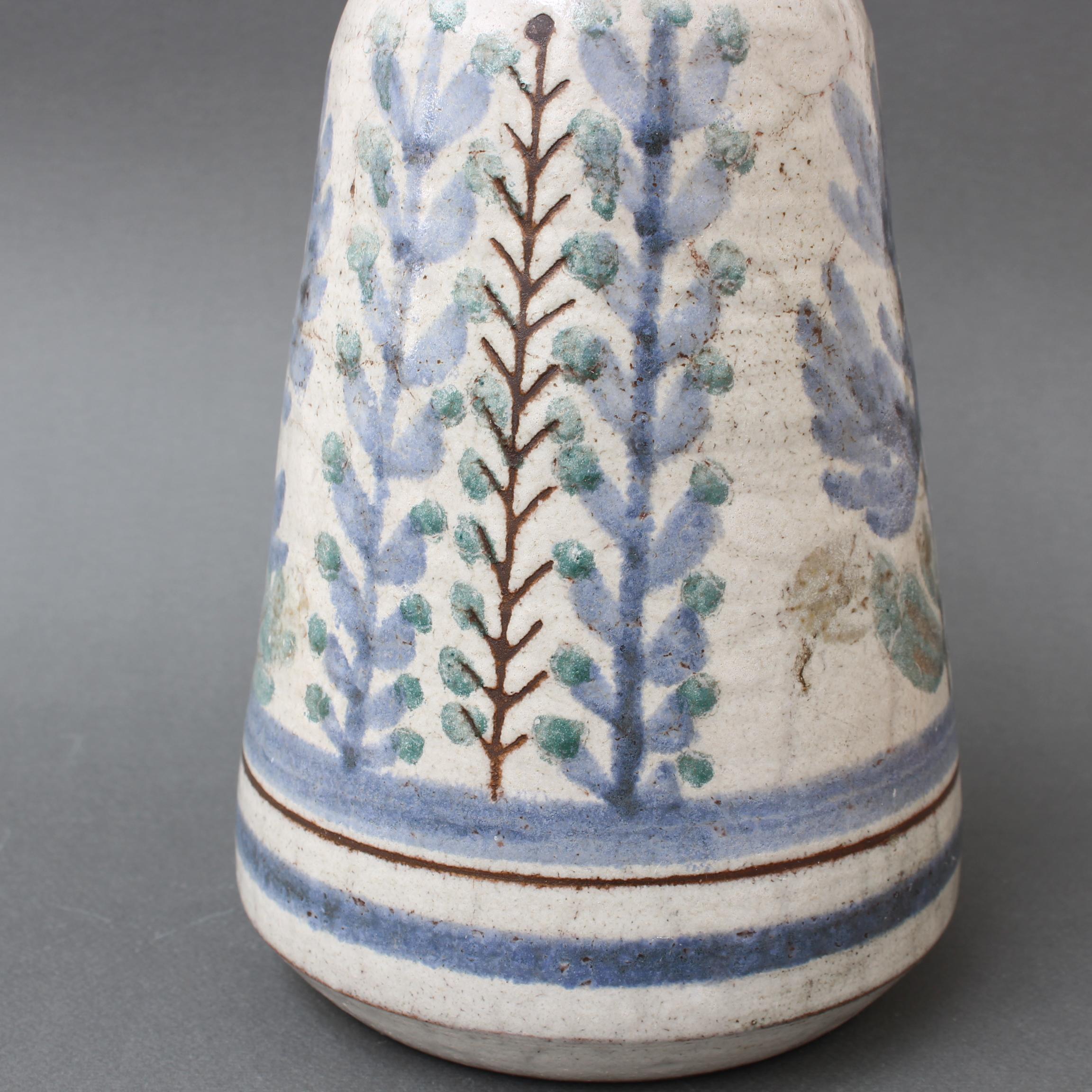 French Vintage Ceramic Flower Vase by Le Mûrier (circa 1960s) For Sale 4