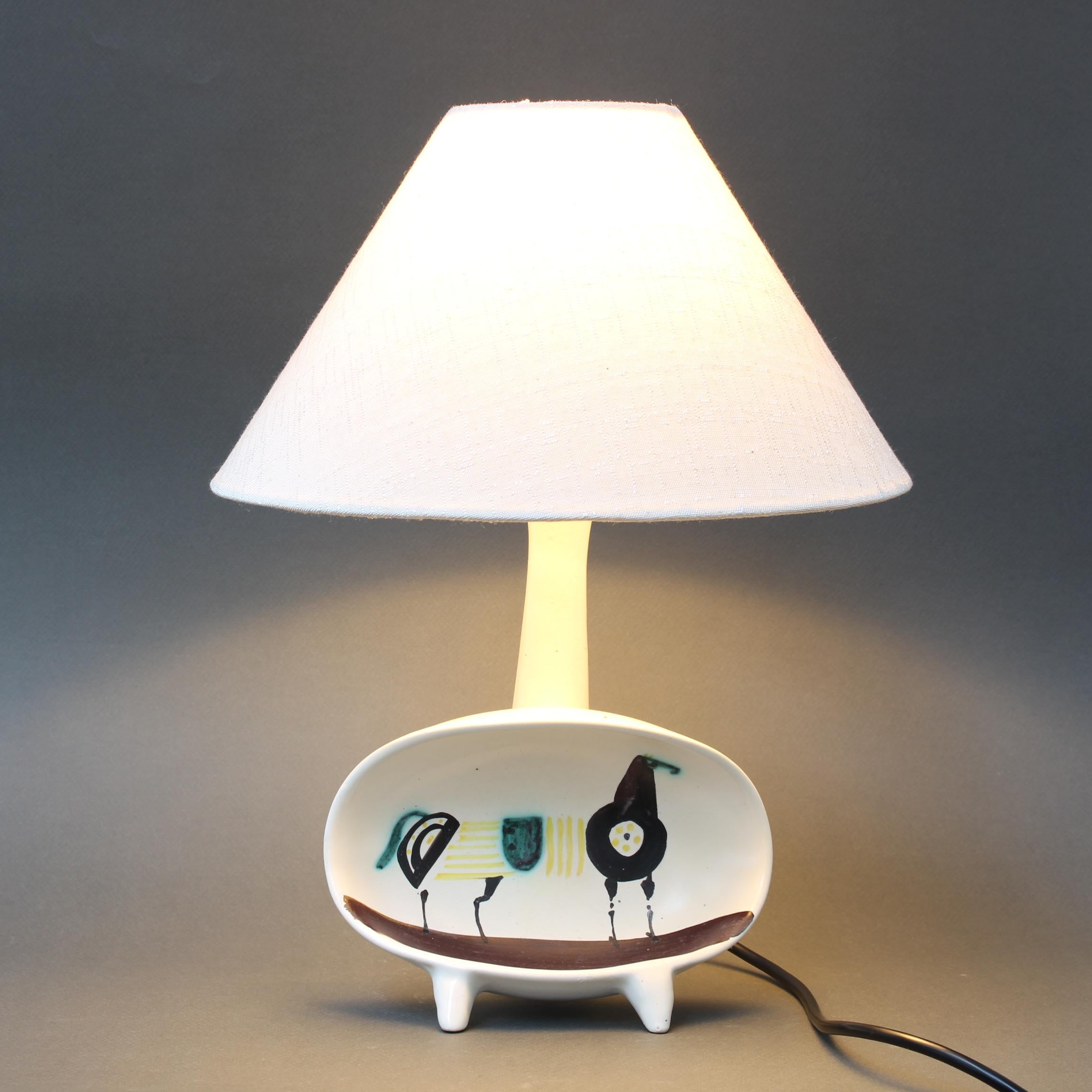 Lampe de bureau française en céramique vintage par Roger Capron, « vers les années 1950 » État moyen - En vente à London, GB