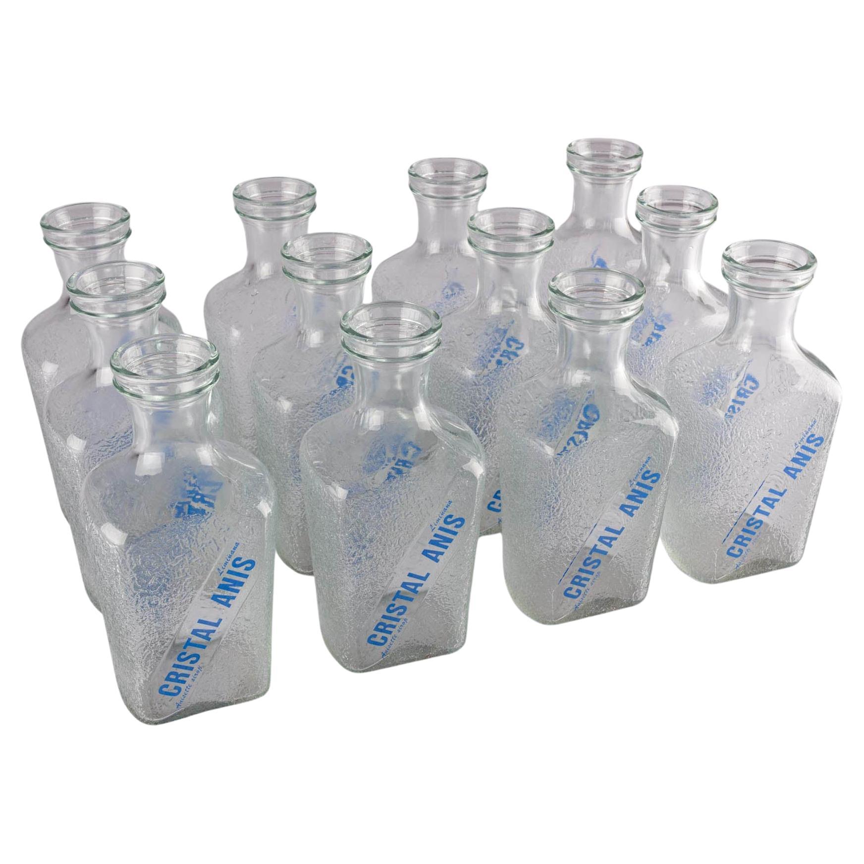 French Collection 12 Cristal Anis Clear Water Drink Bottles Brocche d'acqua vintage in vendita