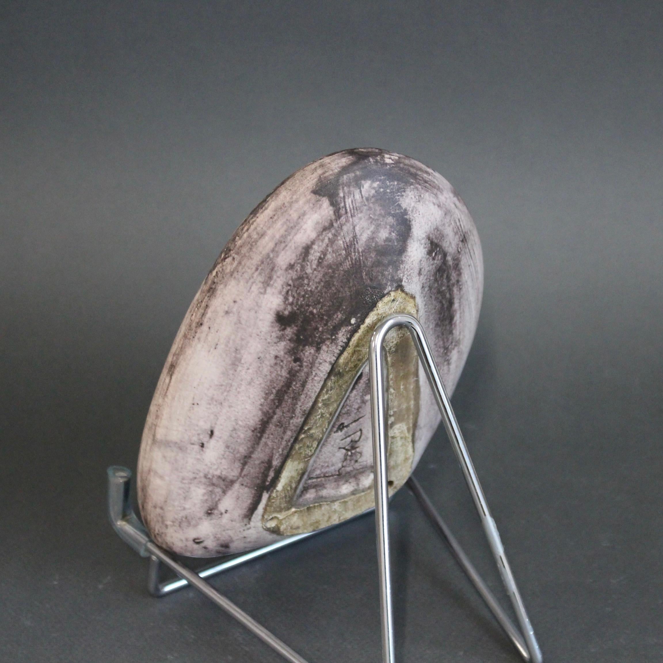 Metà XX secolo Ciotola decorativa francese d'epoca in ceramica di Jacques Blin (circa anni '50) in vendita