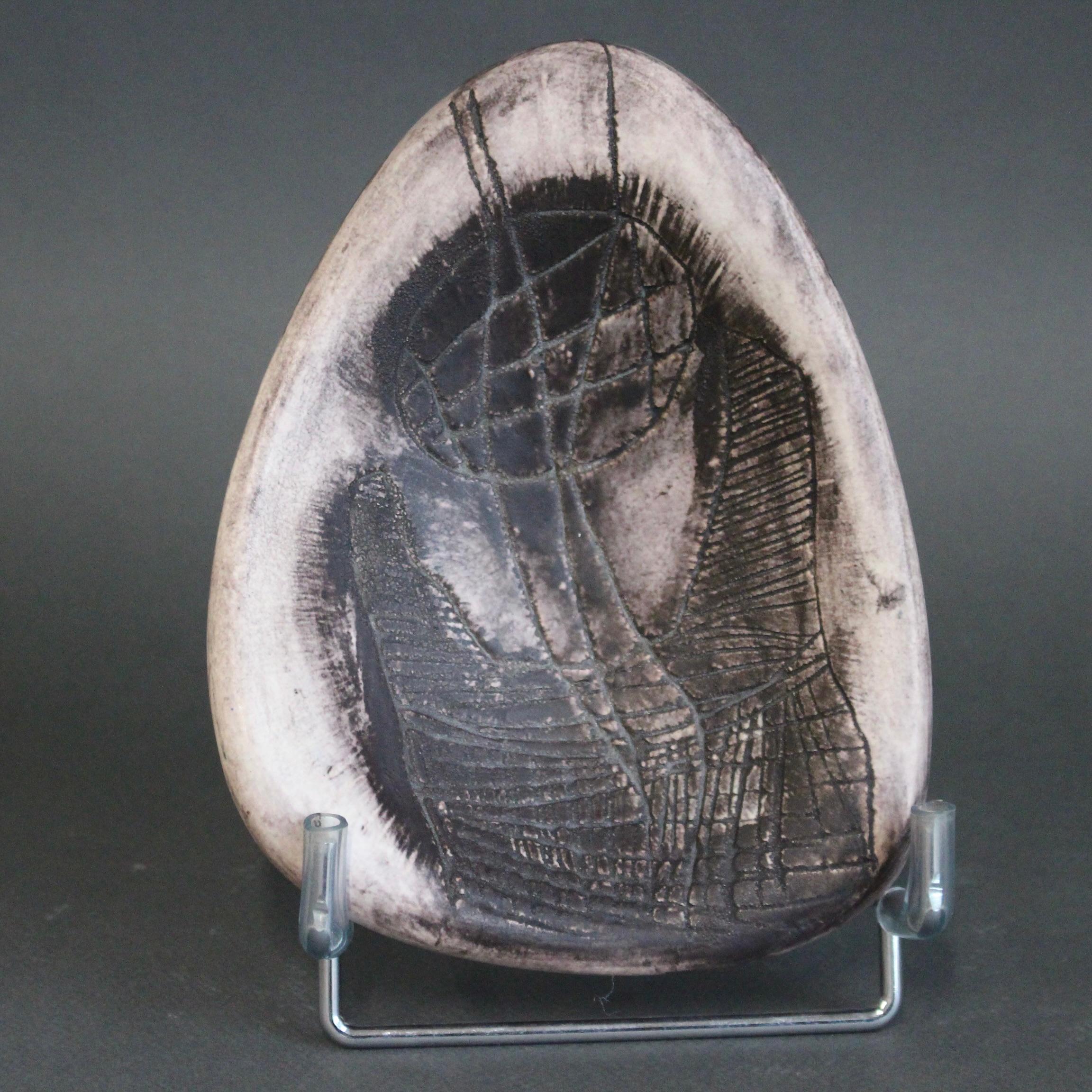 Ciotola decorativa francese d'epoca in ceramica di Jacques Blin (circa anni '50) in vendita 3