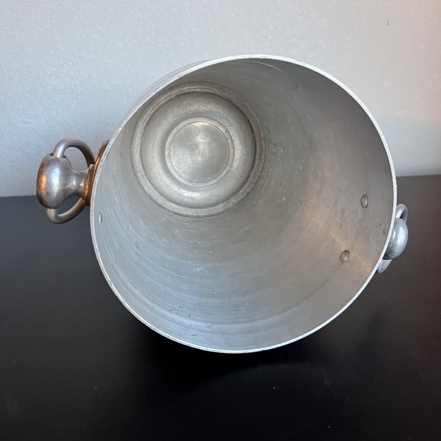 Cubitera de champán vintage francesa Domaine Chandon en venta 2