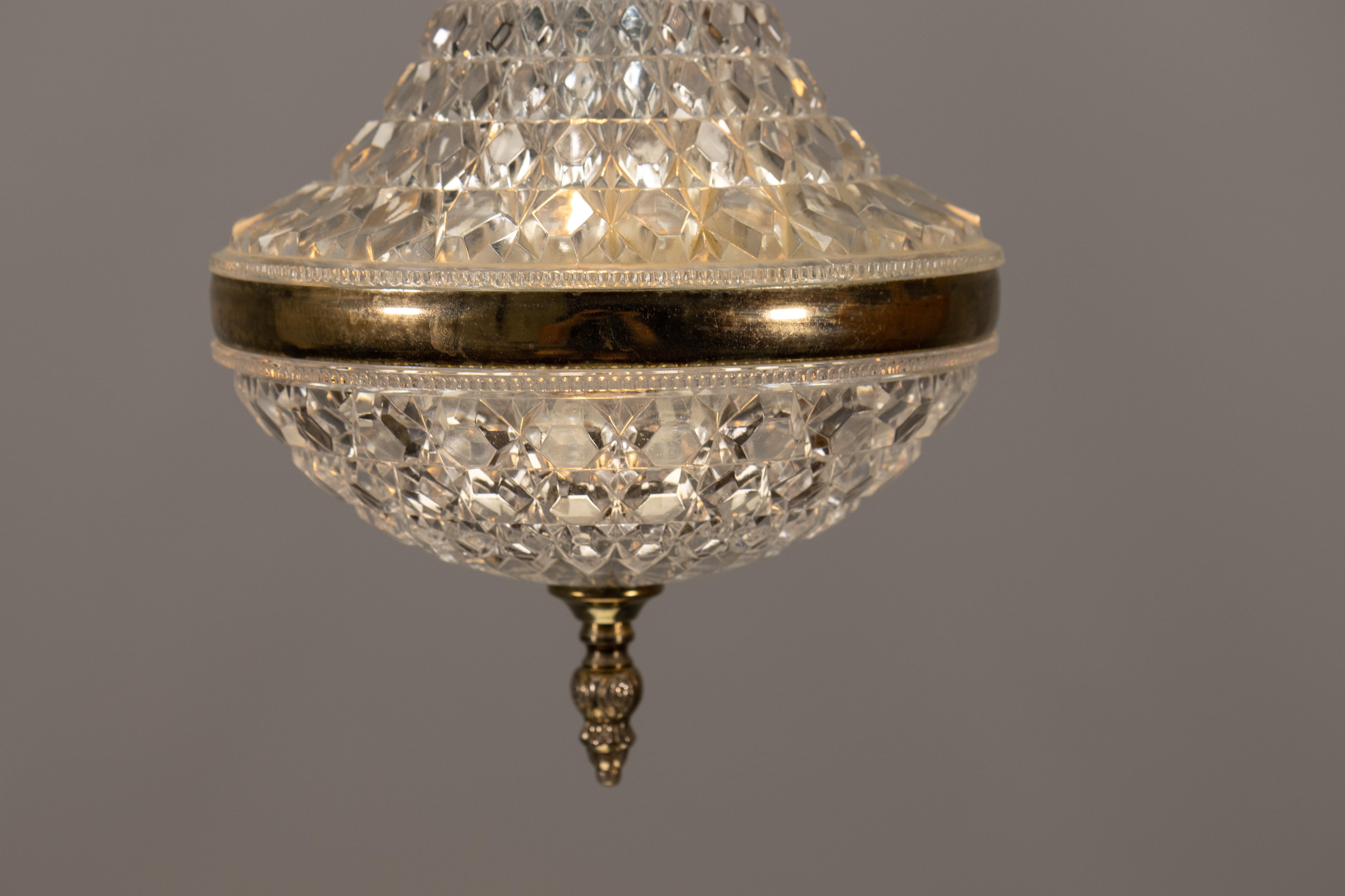 French Vintage Empire Style Crystal Basket Pendant Chandelier in Brass and Glass For Sale 9