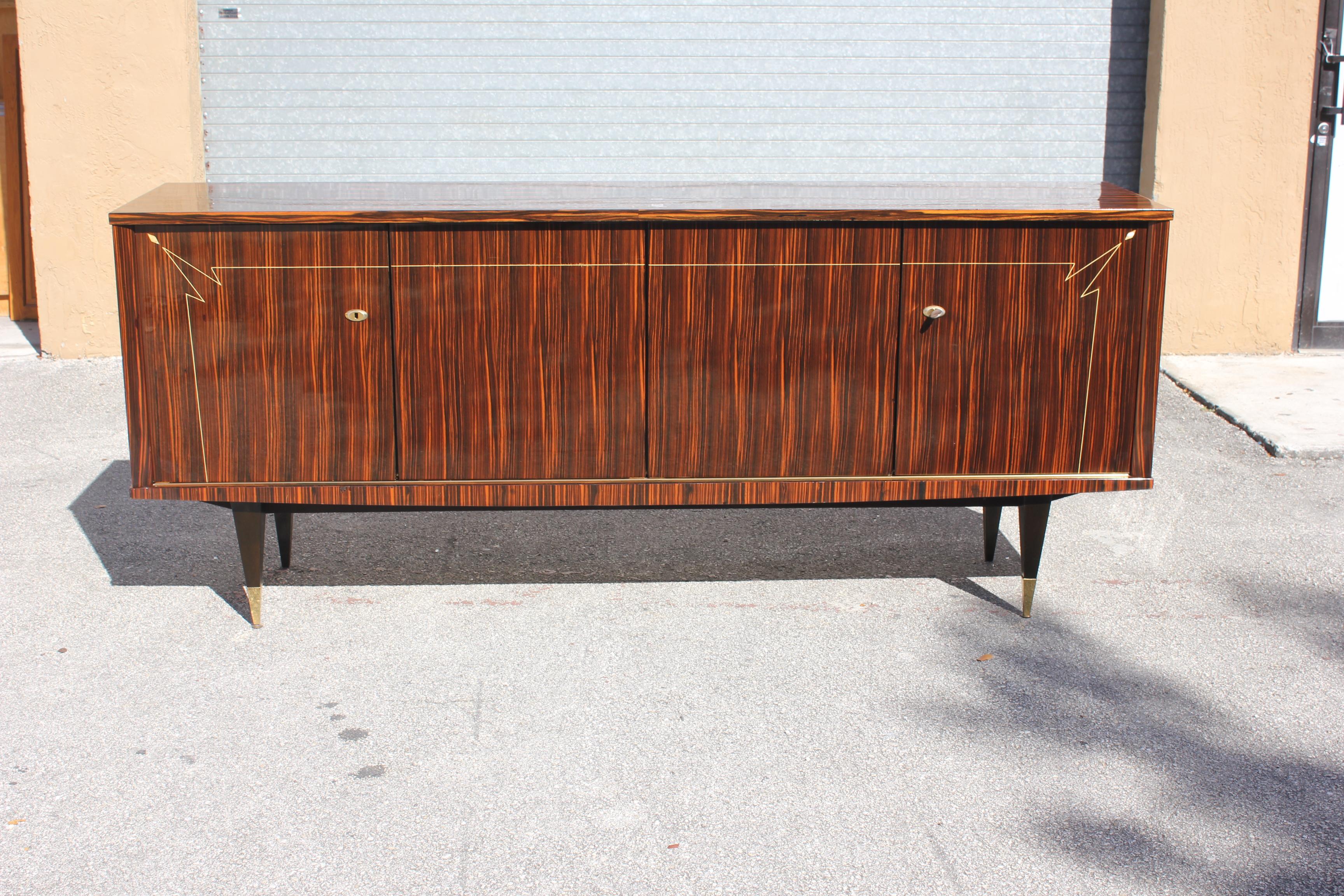 French Vintage Exotic Macassar Ebony Sideboard or Buffet, circa 1940s 10