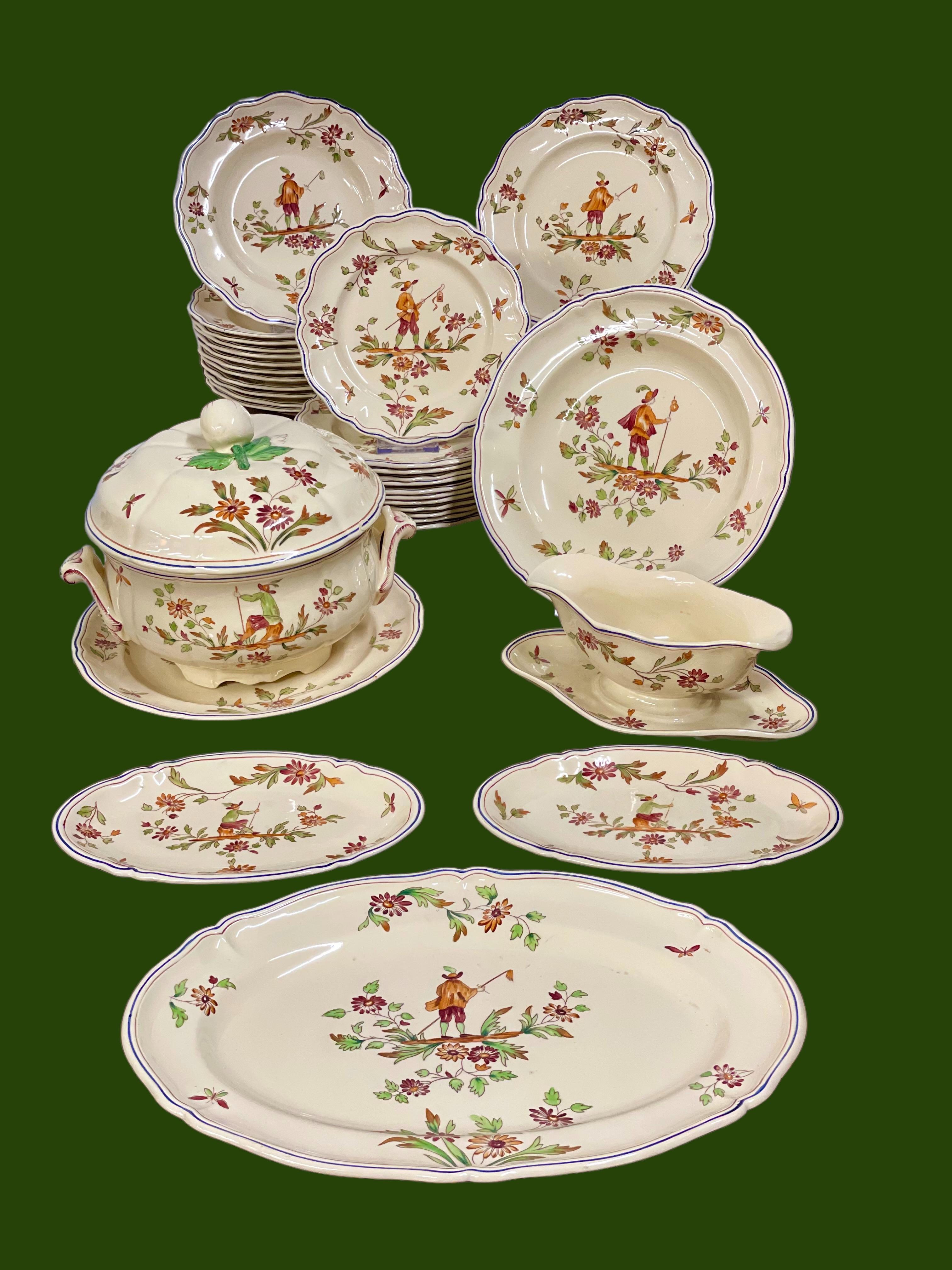 Moustiers by Longchamp French Faience Dinner Service for 12  For Sale 15